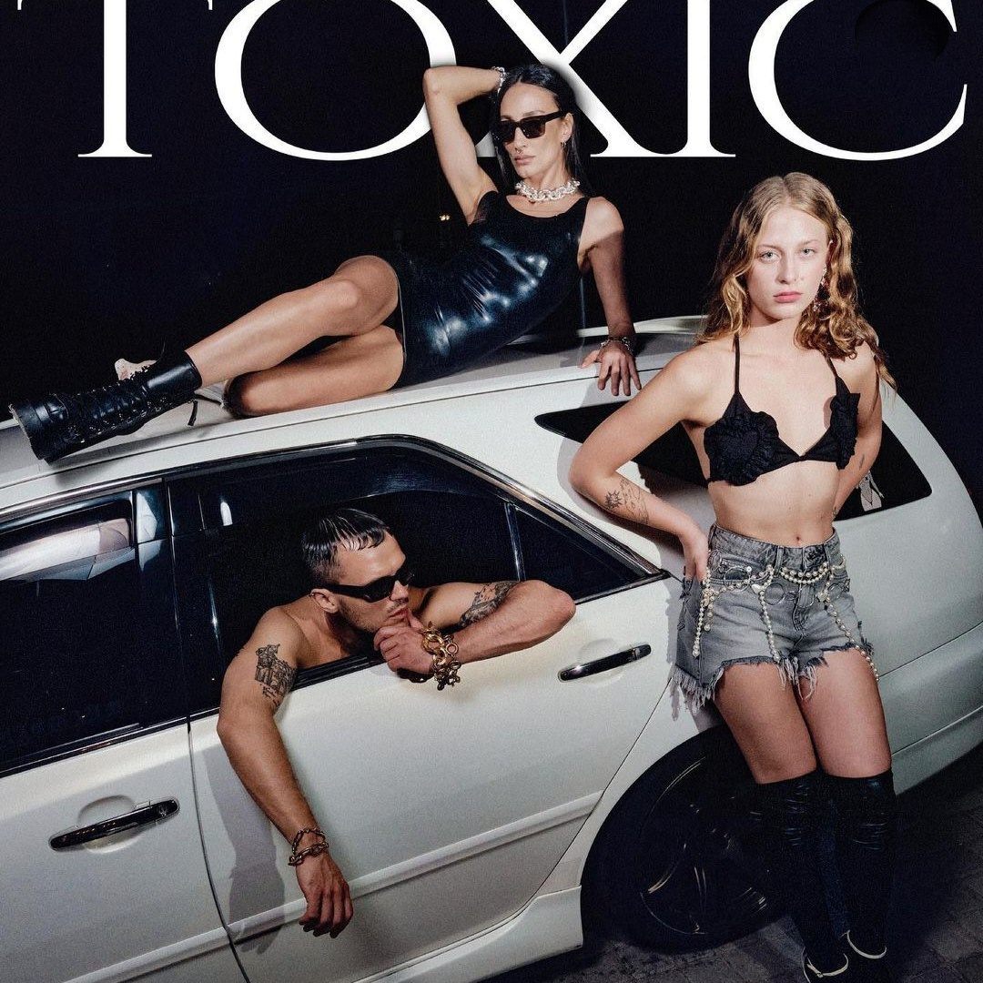 Фотограф и ИИ художник Алексей Гусаров