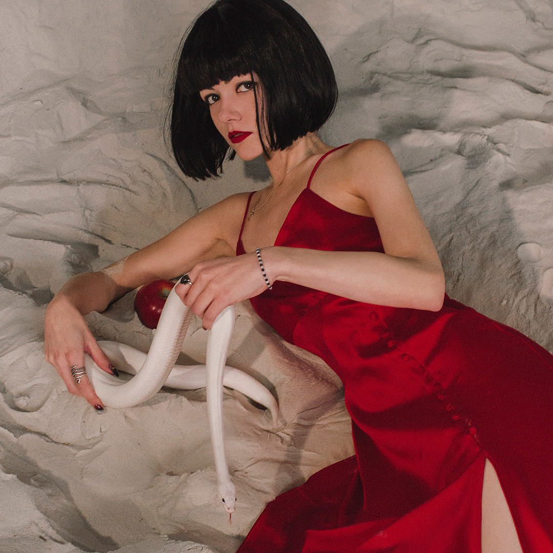 Контакты. Фотограф в Москве |Дарья