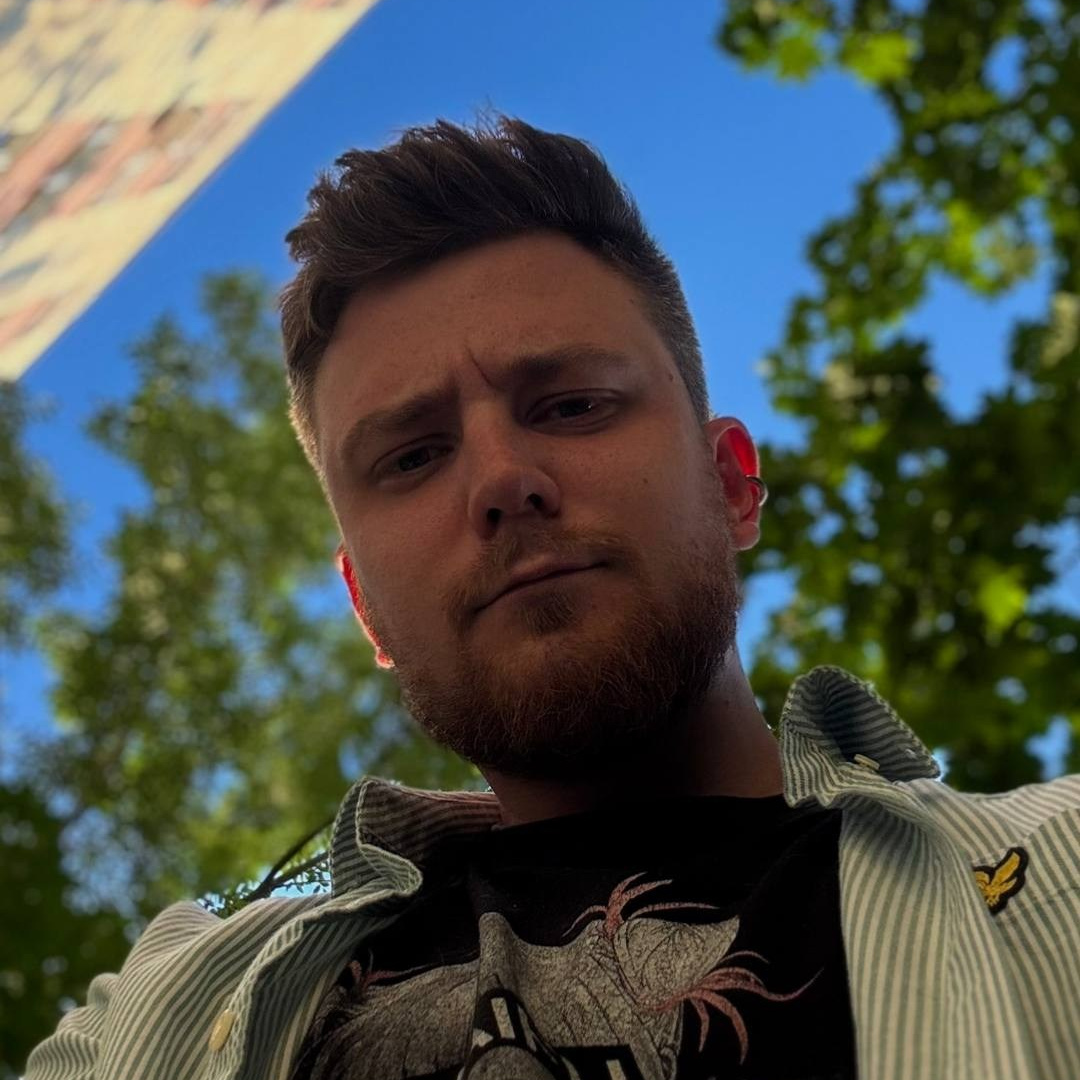 КОНТАКТЫ. Фотограф видеограф в Москве и Московской области Саша Секрет