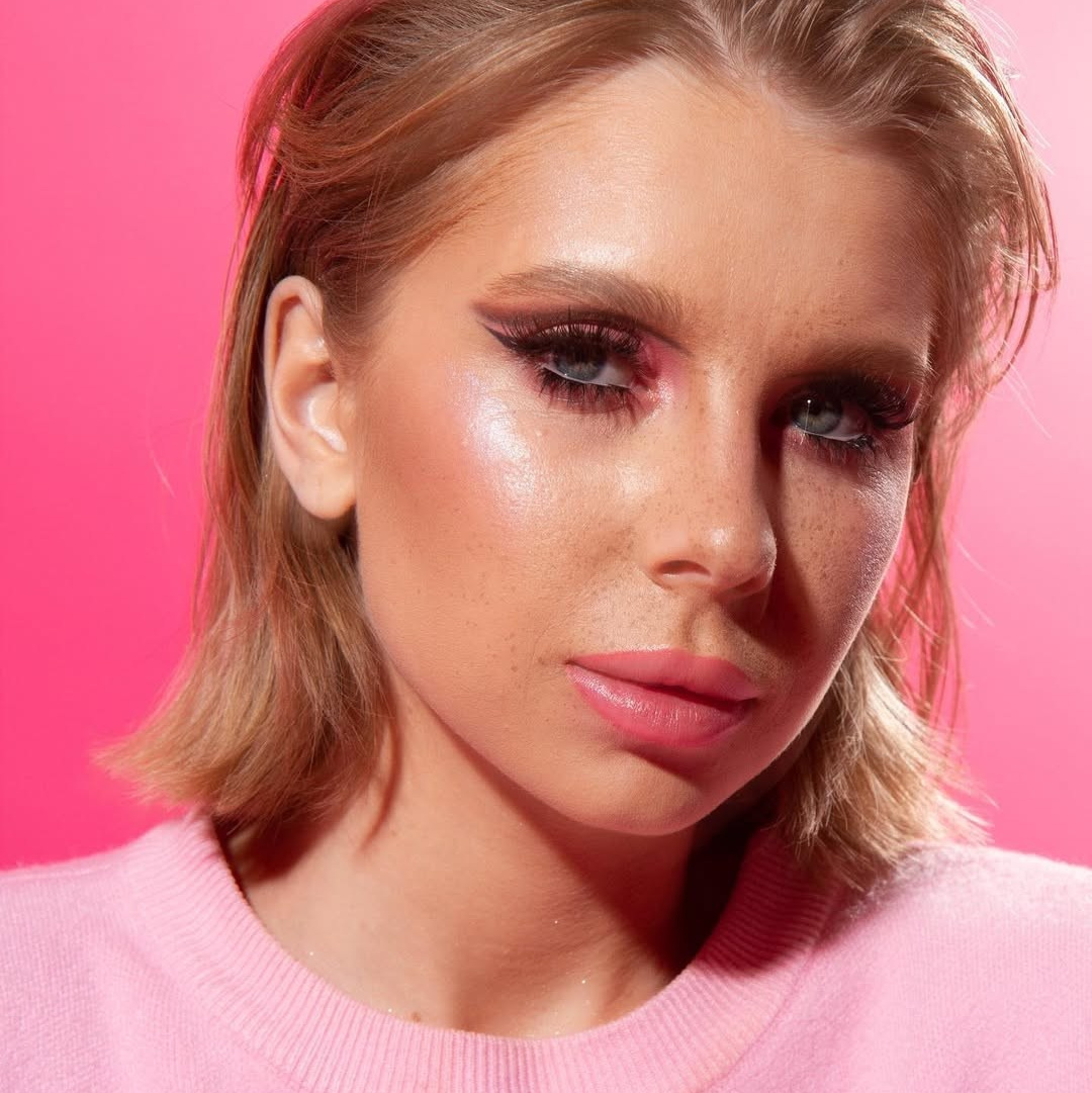 Все фотостудии Таганрога: Актуальный каталог аренды фотостудий в городе