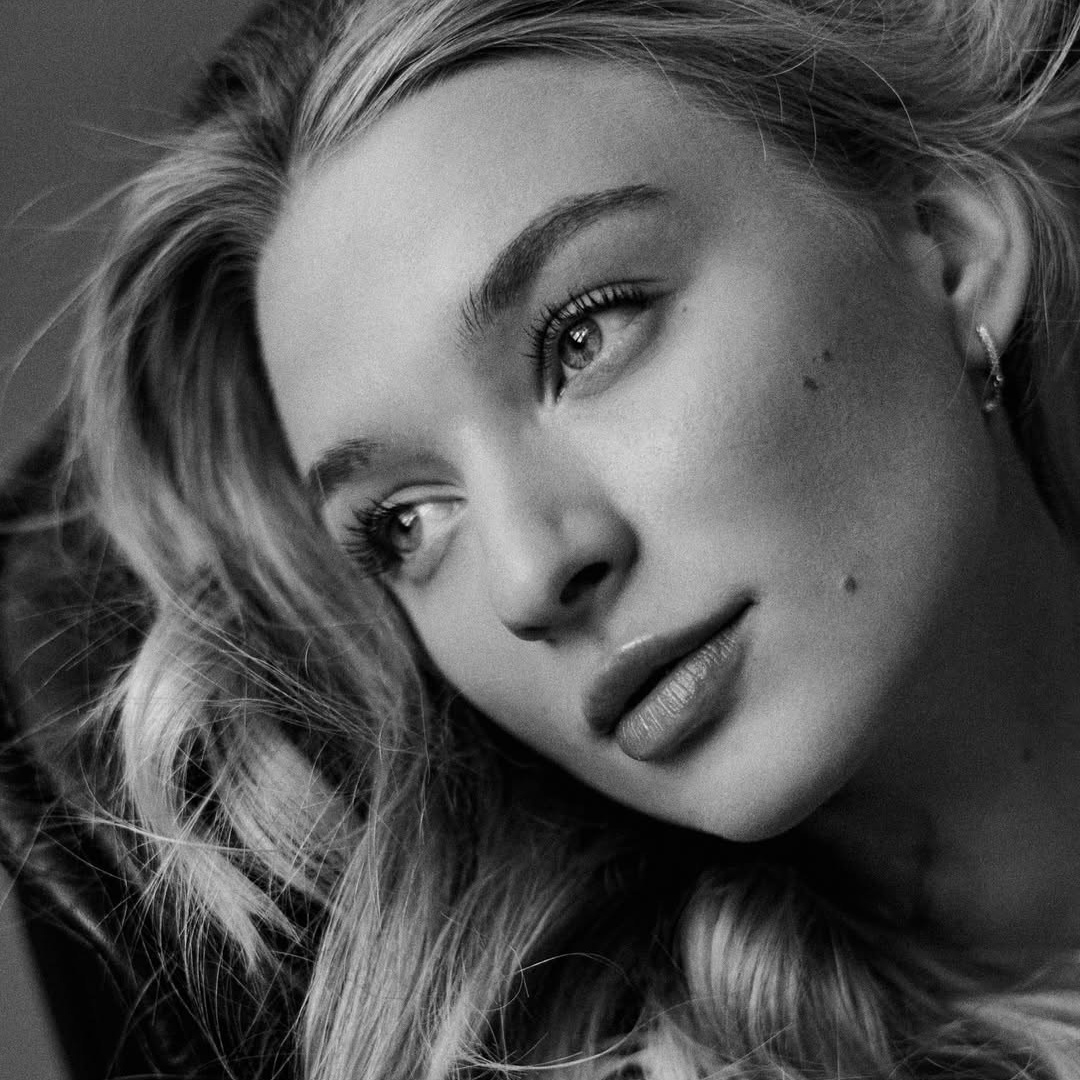 Про меня. Главная