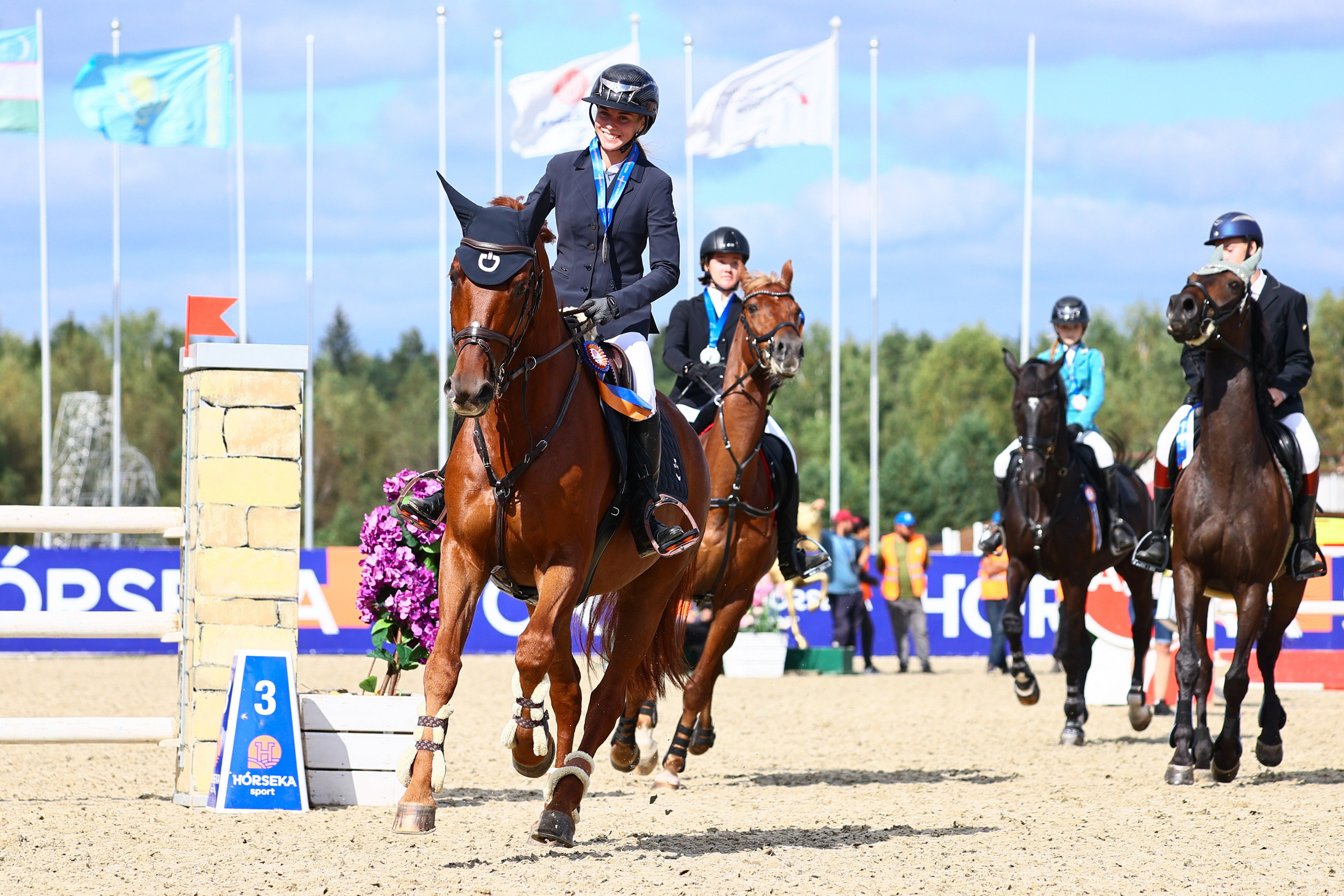 Купить фотографии с турниров. KatymartArt — Equine photography