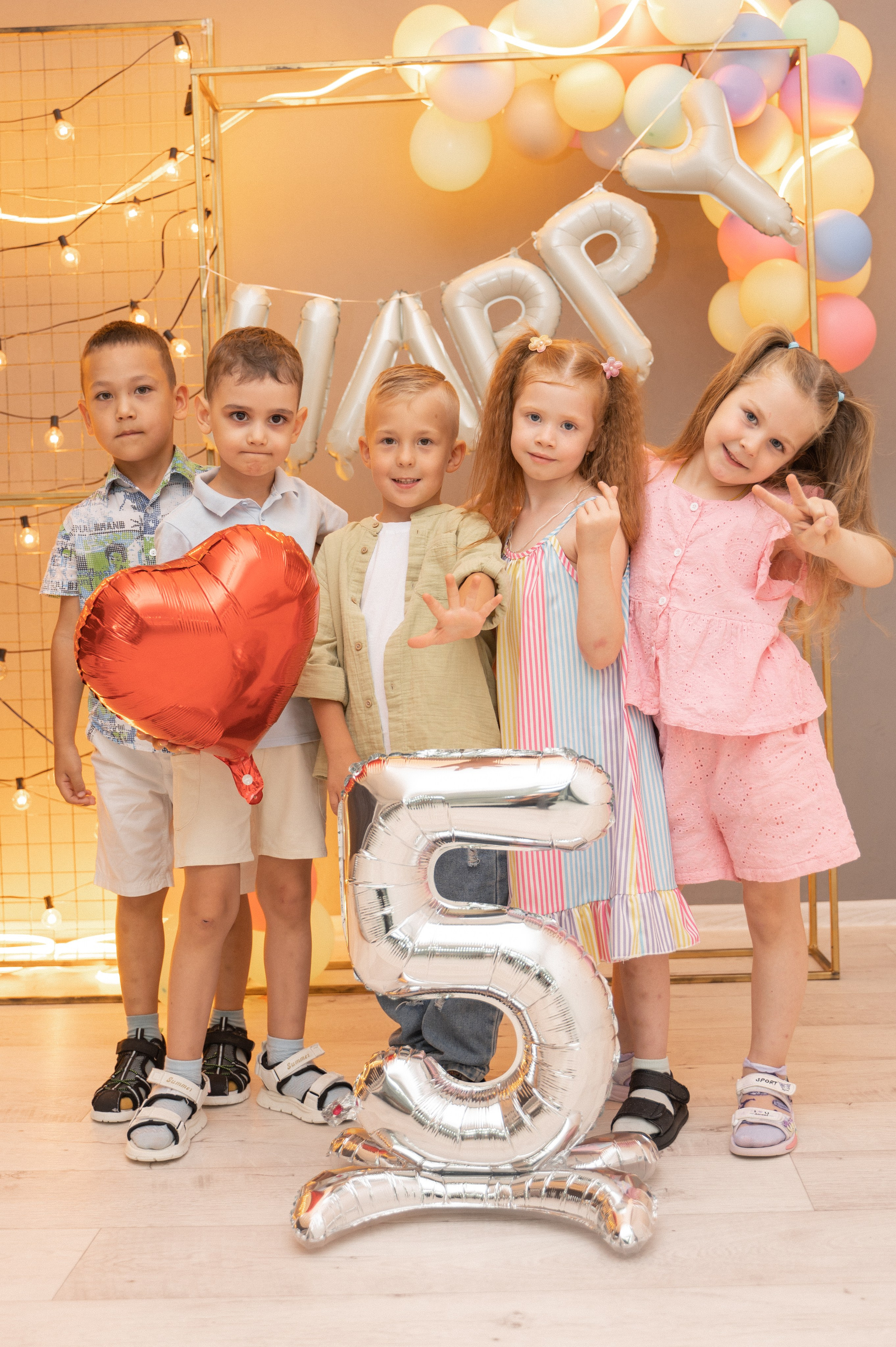 ФОТОГРАФ/РУДНЫЙ/КОСТАНАЙ