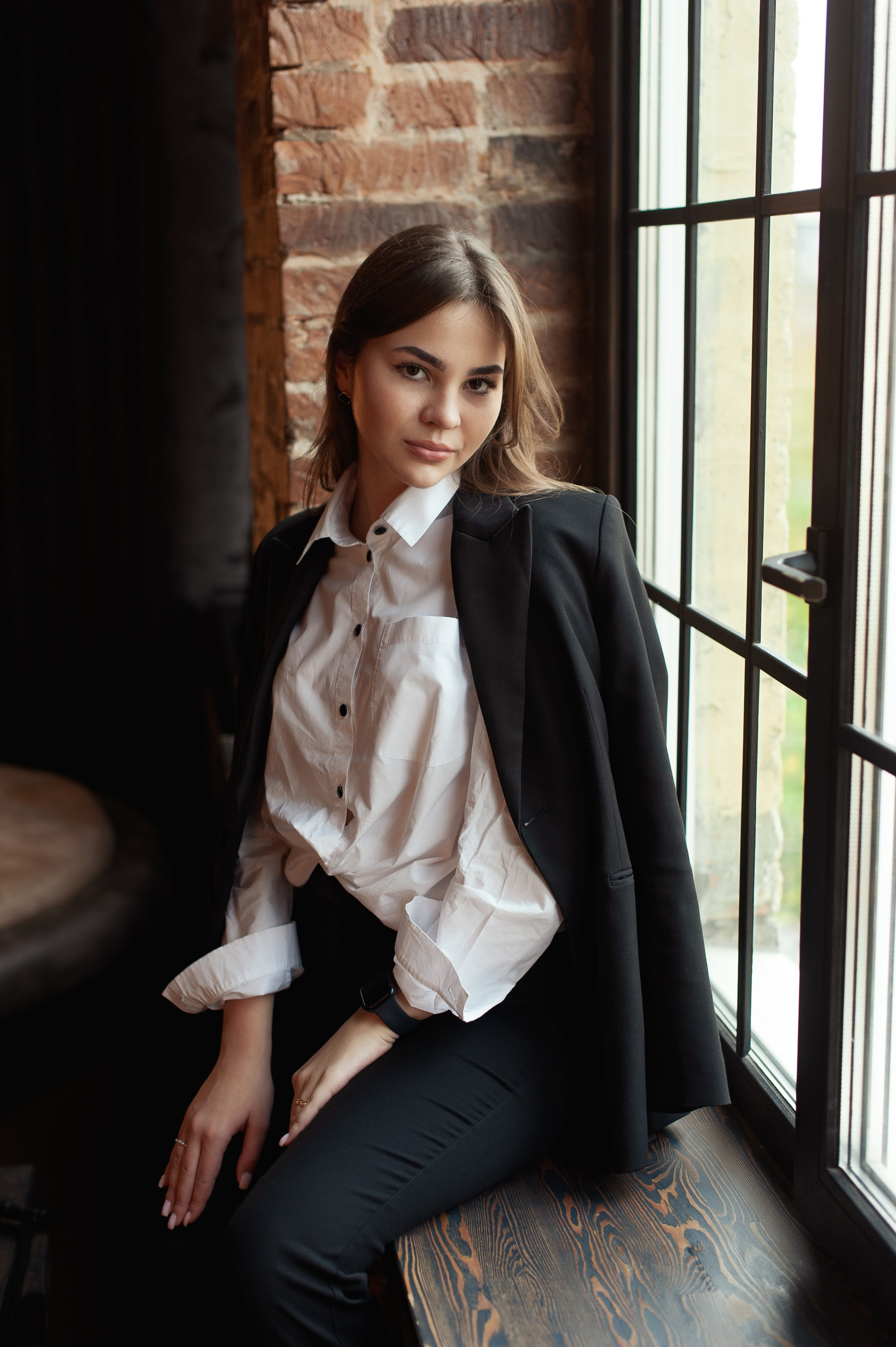 Как позировать на фото. Выпускные альбомы и фотосъемка в Красноярске