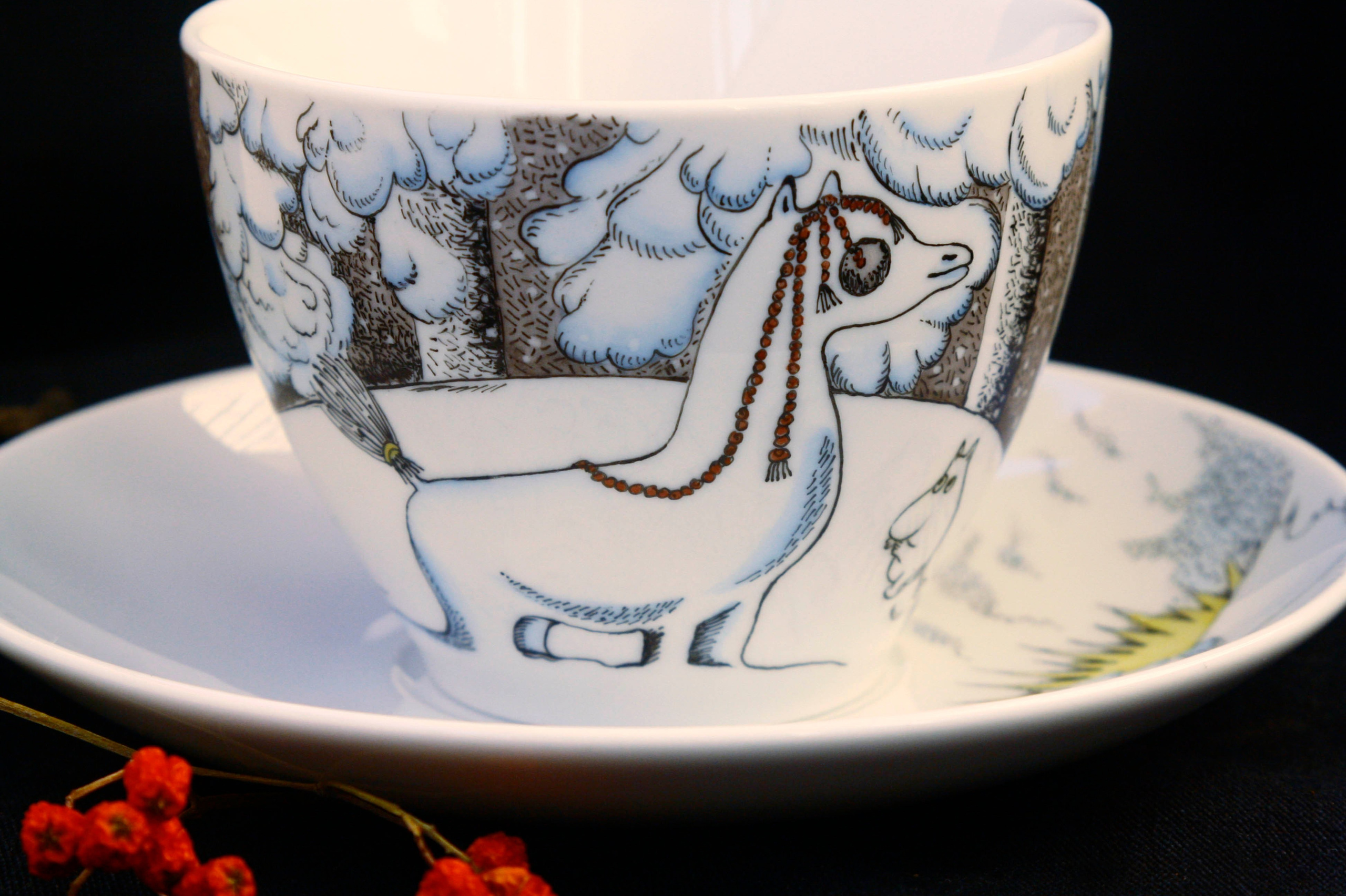 Детская посуда с Муми-троллями. Санкт-Петербург