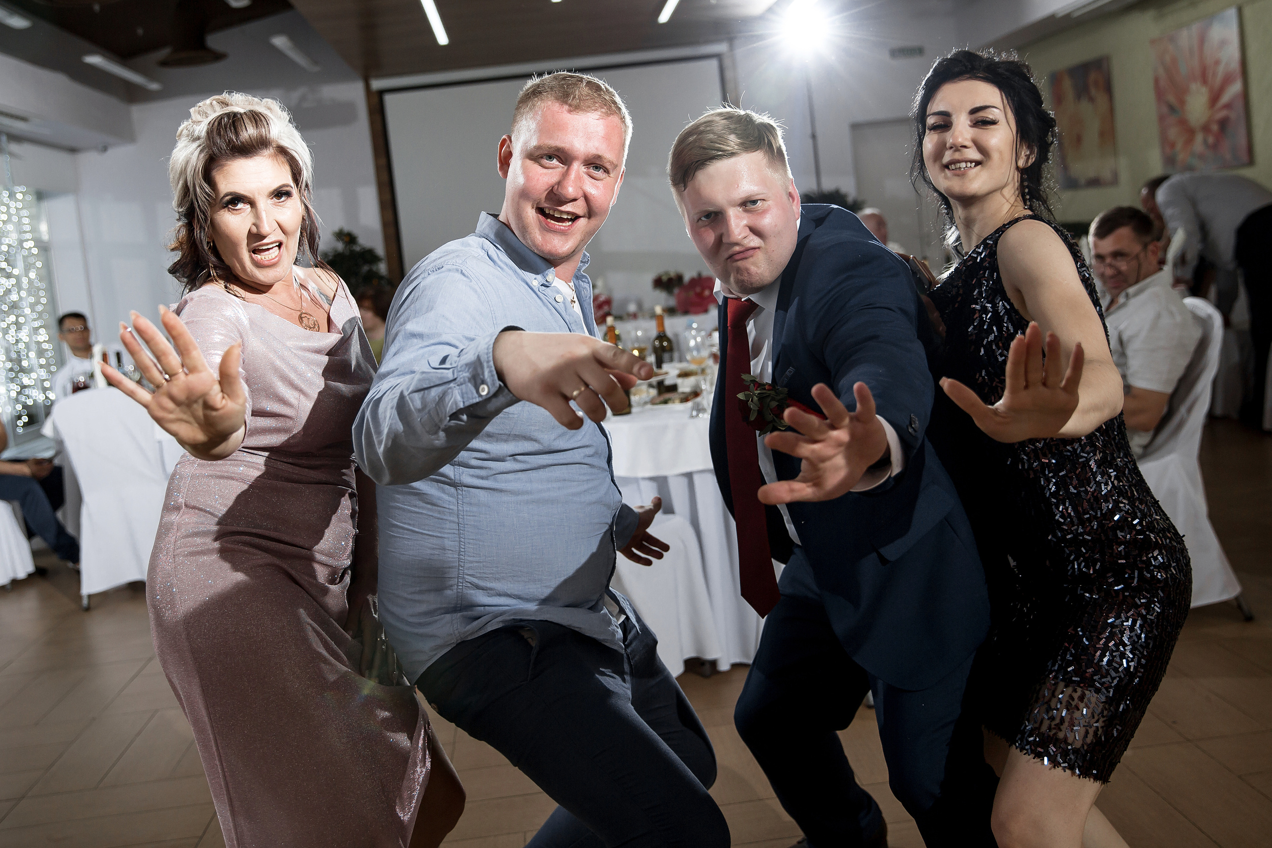 01.06.2019 Анонс свадебного дня Альберт и Татьяна. Свадебный фотограф Колесников Антон