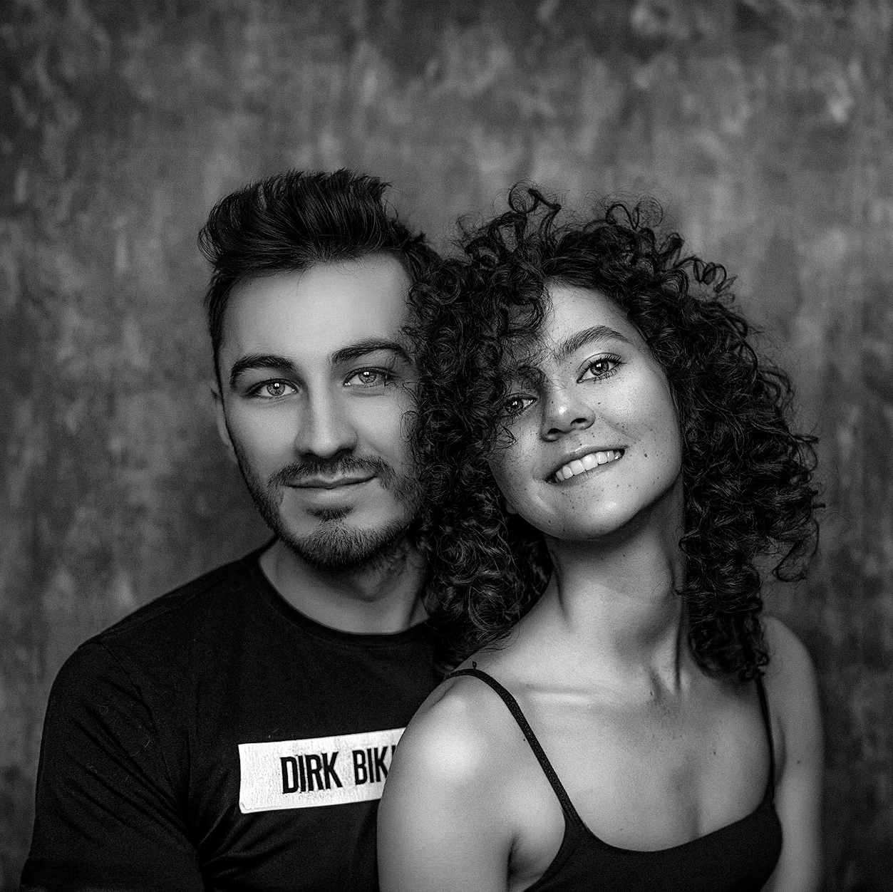 About Us. Golden Moments Editing — We do Wedding’s Retouch and Video Editing