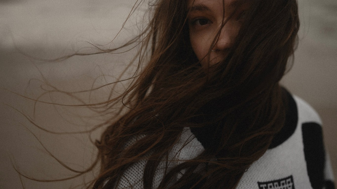 Контакты. Фотограф Соня Наумова