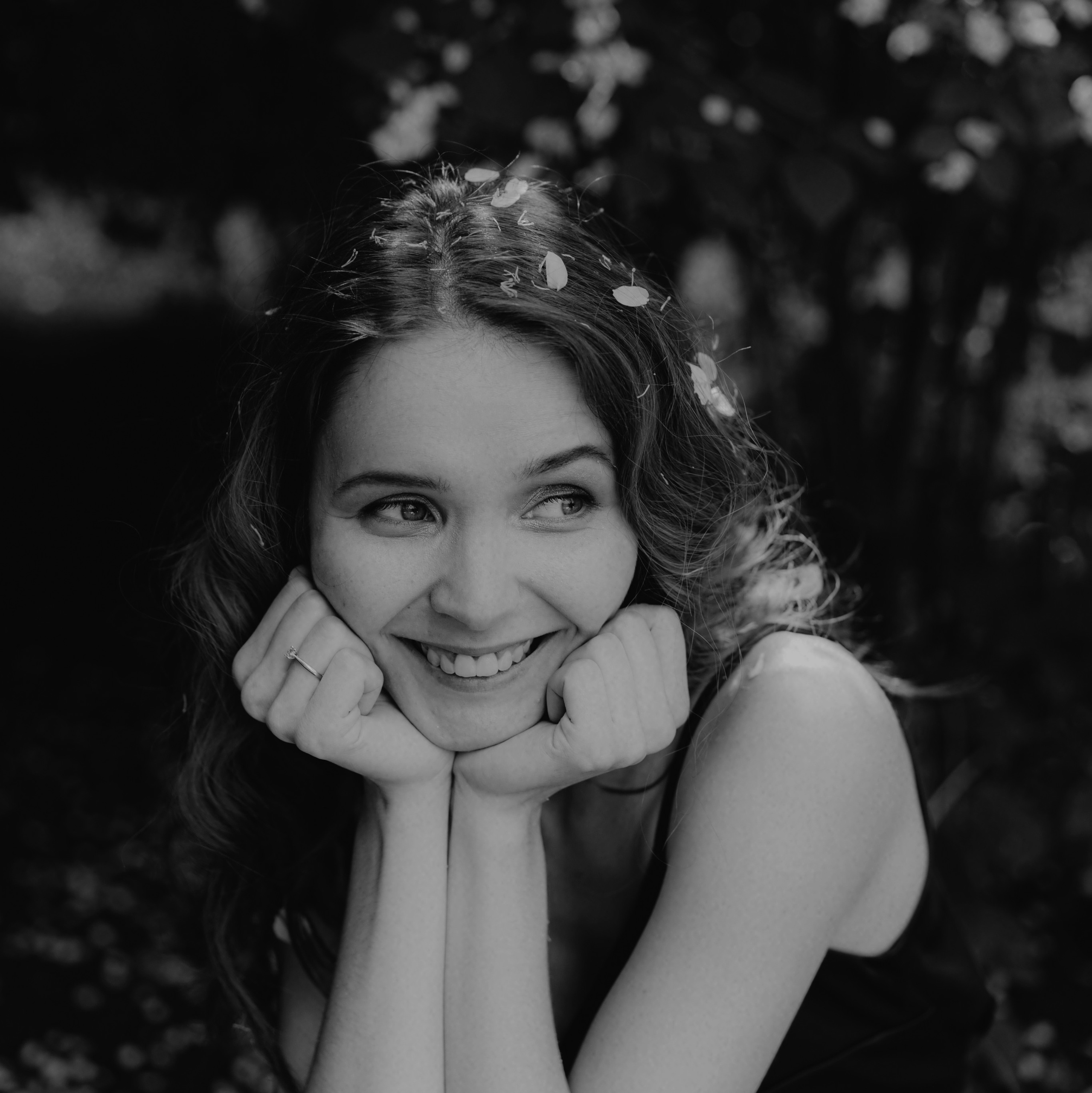 Контакты. Фотограф в Алматы и Москве Даша Пушкина