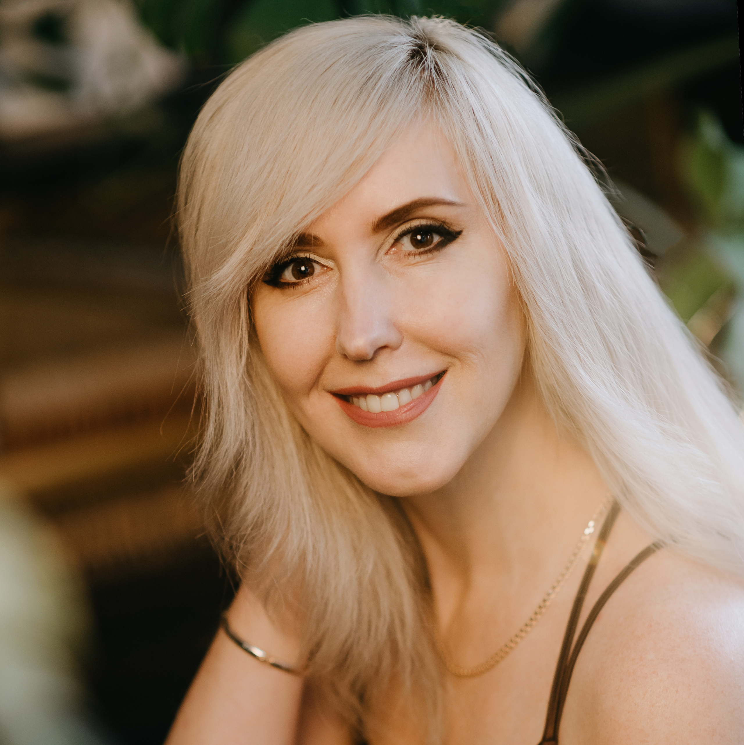 Контакты. Свадебный фотограф Марина Жемчужникова в Москве и в Белгороде