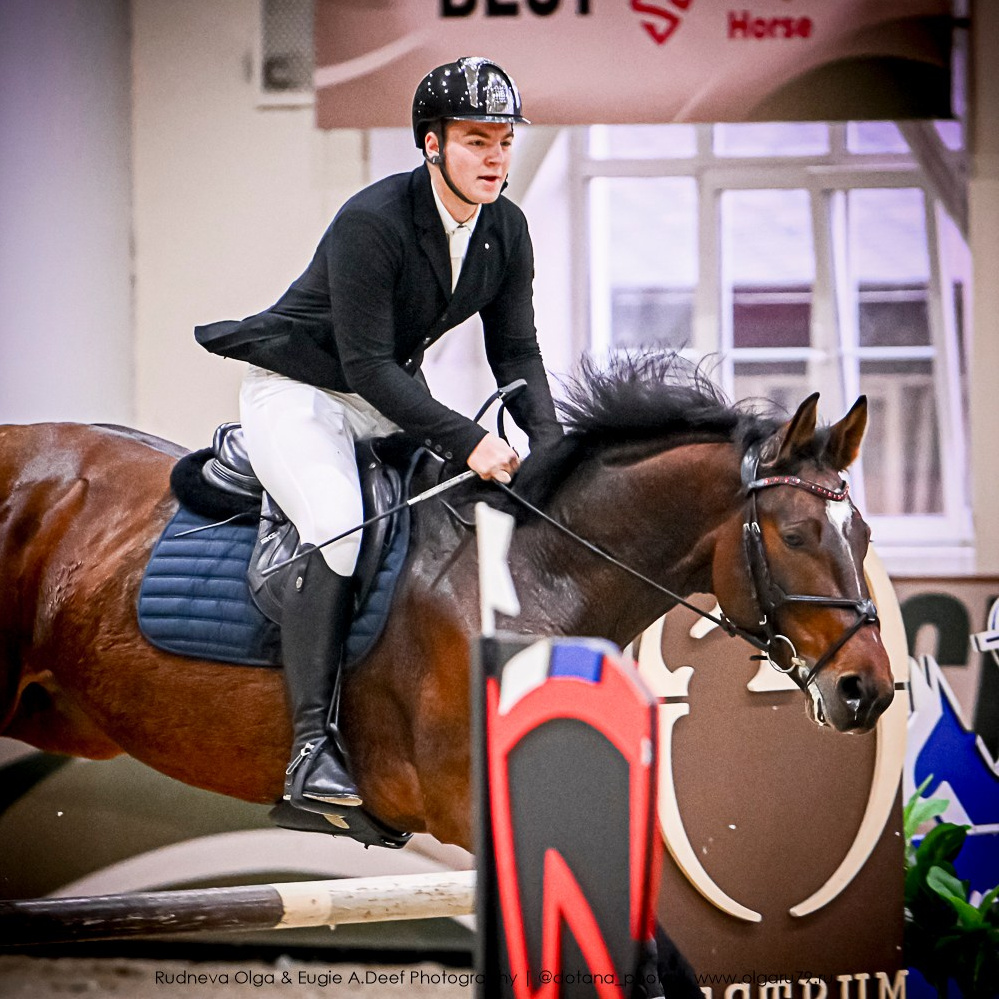 2025.10.25 — КСК Виват, Россия!. ТУРНИРНАЯ КОННАЯ ФОТОГРАФИЯ, Руднева Ольга и Евгений Адеев