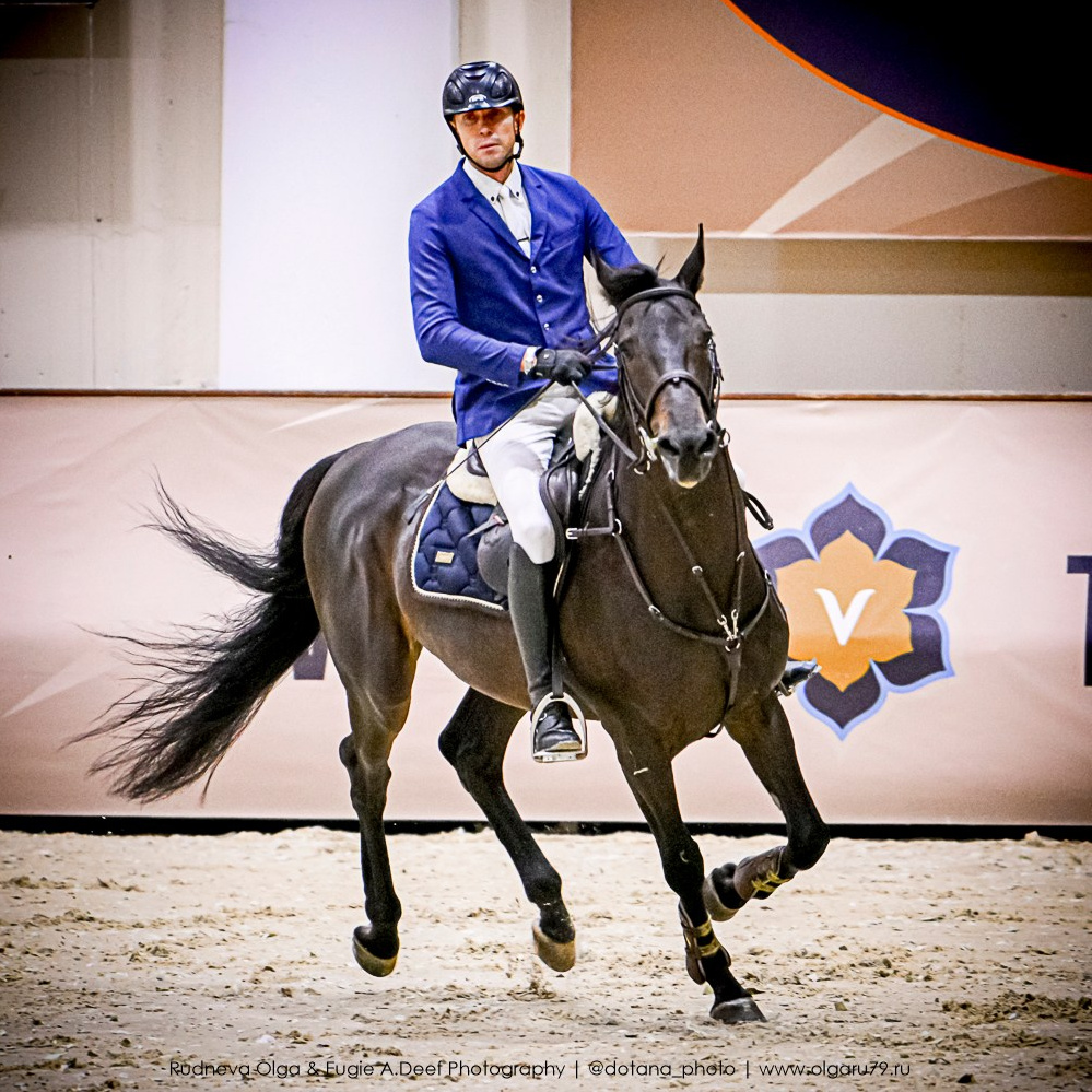 2025.10.25 — КСК Виват, Россия!. ТУРНИРНАЯ КОННАЯ ФОТОГРАФИЯ, Руднева Ольга и Евгений Адеев