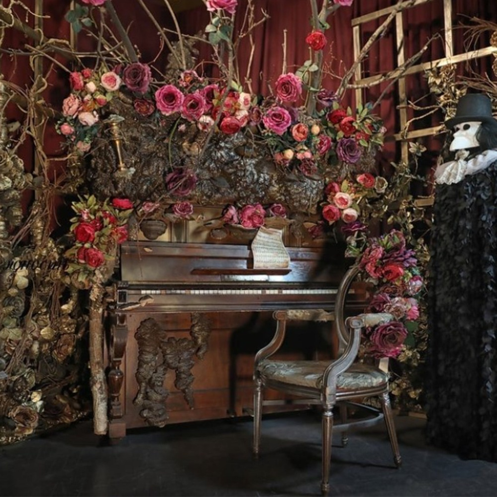 Фотосессия пианистки в театре, фотосессия для пианистки, идеи для фотосессии пианистки, креативная фотосессия с роялем, фотосессия музыканта, необычные идеи для фотосессии, фотосессия в театре, rina_sphoto, Катерина Сысуева, Рина Сысуева, фотограф в Москве, бренд-фотограф, женское фото, фотостудия Надежды Шибиной