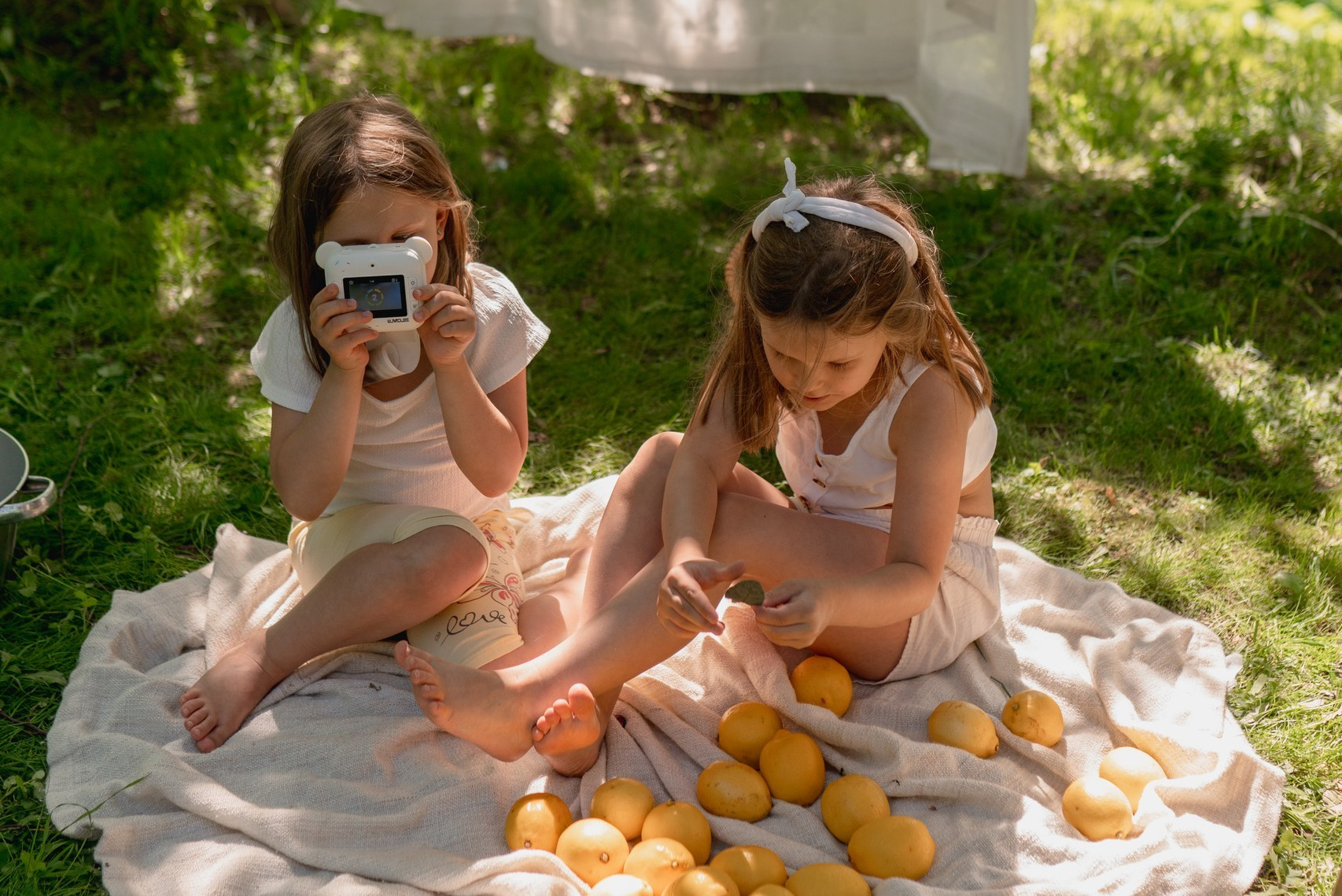Контент для бренда детских устройств Lumicube. Семейный фотограф в Москве Лилия Лебедева