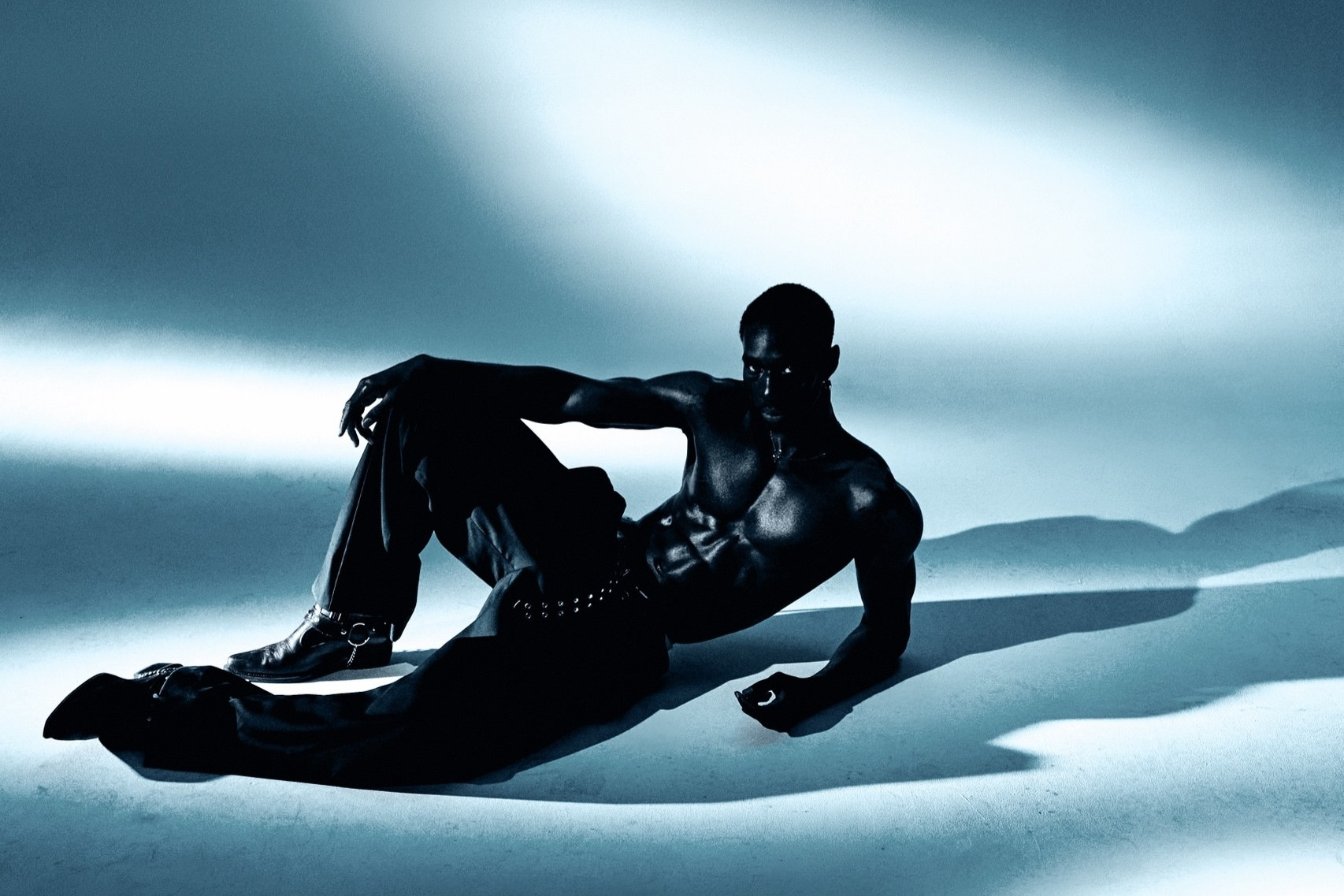 Контакты. Фотограф Никита Журнаков | Екатеринбург