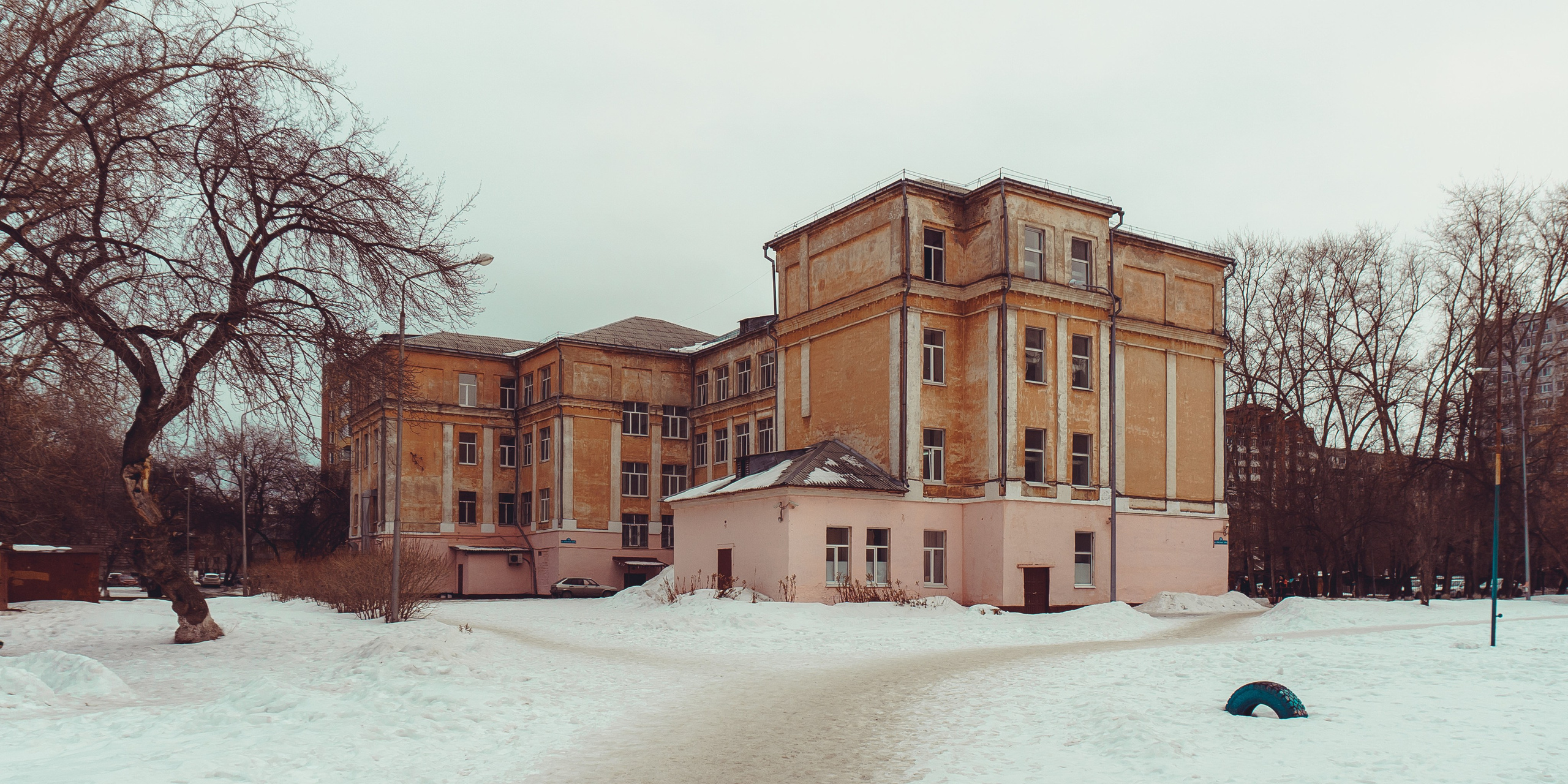 Здание-дворец в Тюменских Сараях