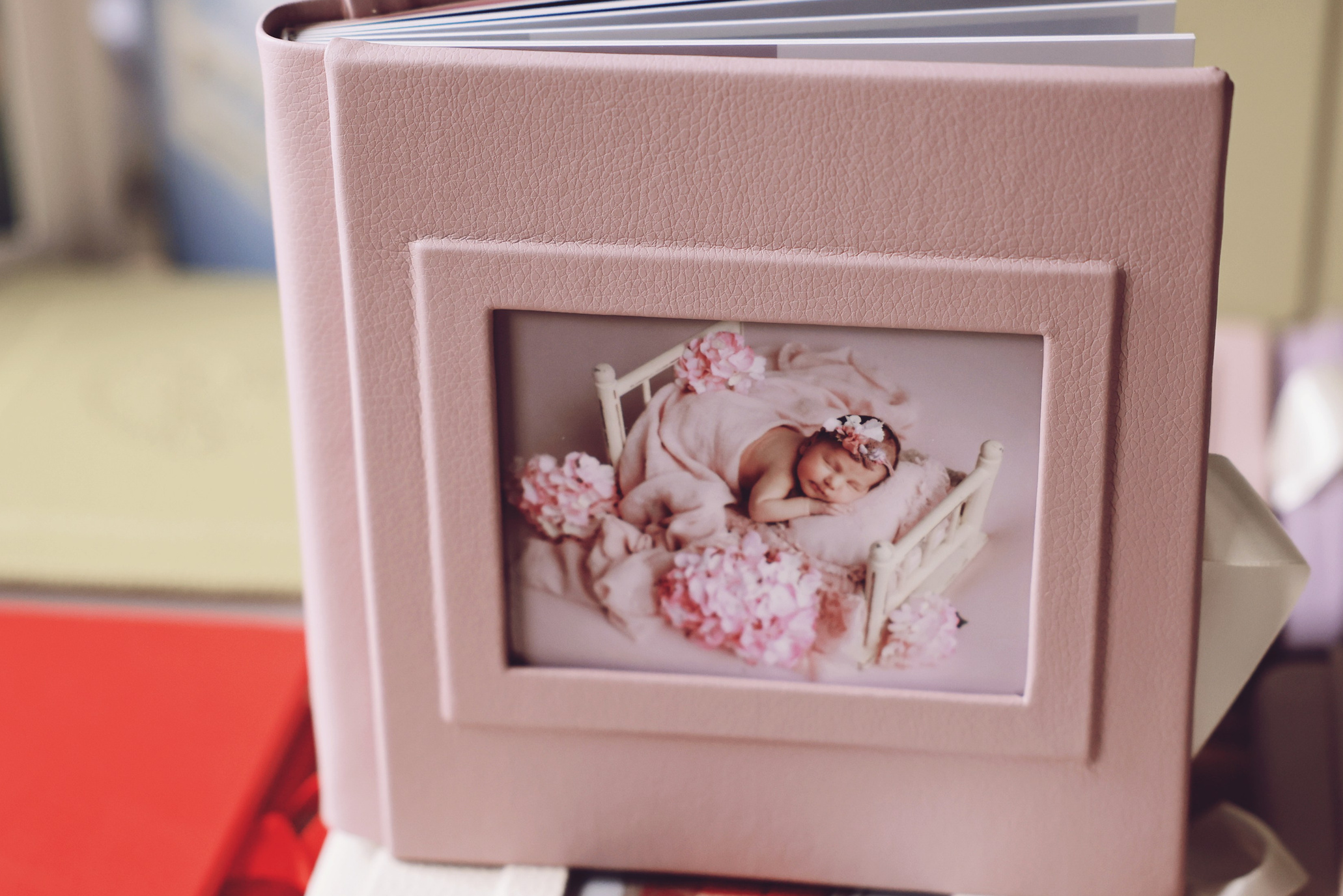 Фотокниги. Фотограф новорожденных в Сочи