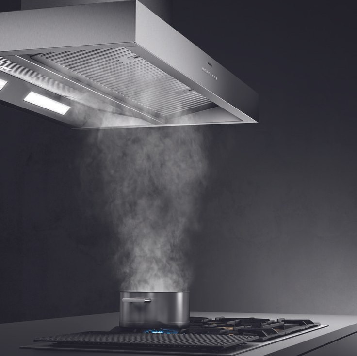 Знакомство & История компании