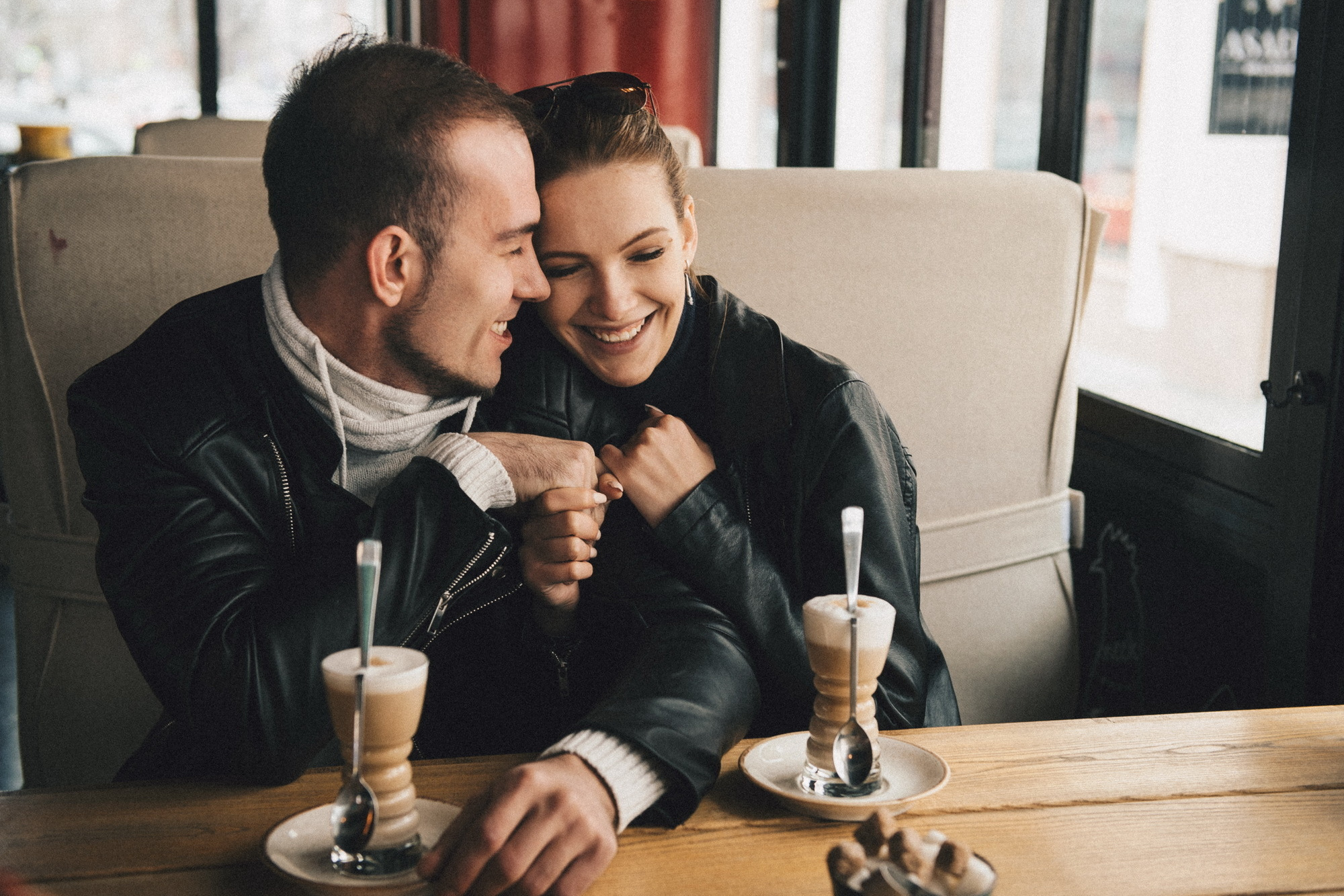 Пакеты услуг и стоимость фотосъемки влюбленных (лавстори) Челябинск. Свадебный и просто хороший фотограф в Челябинске