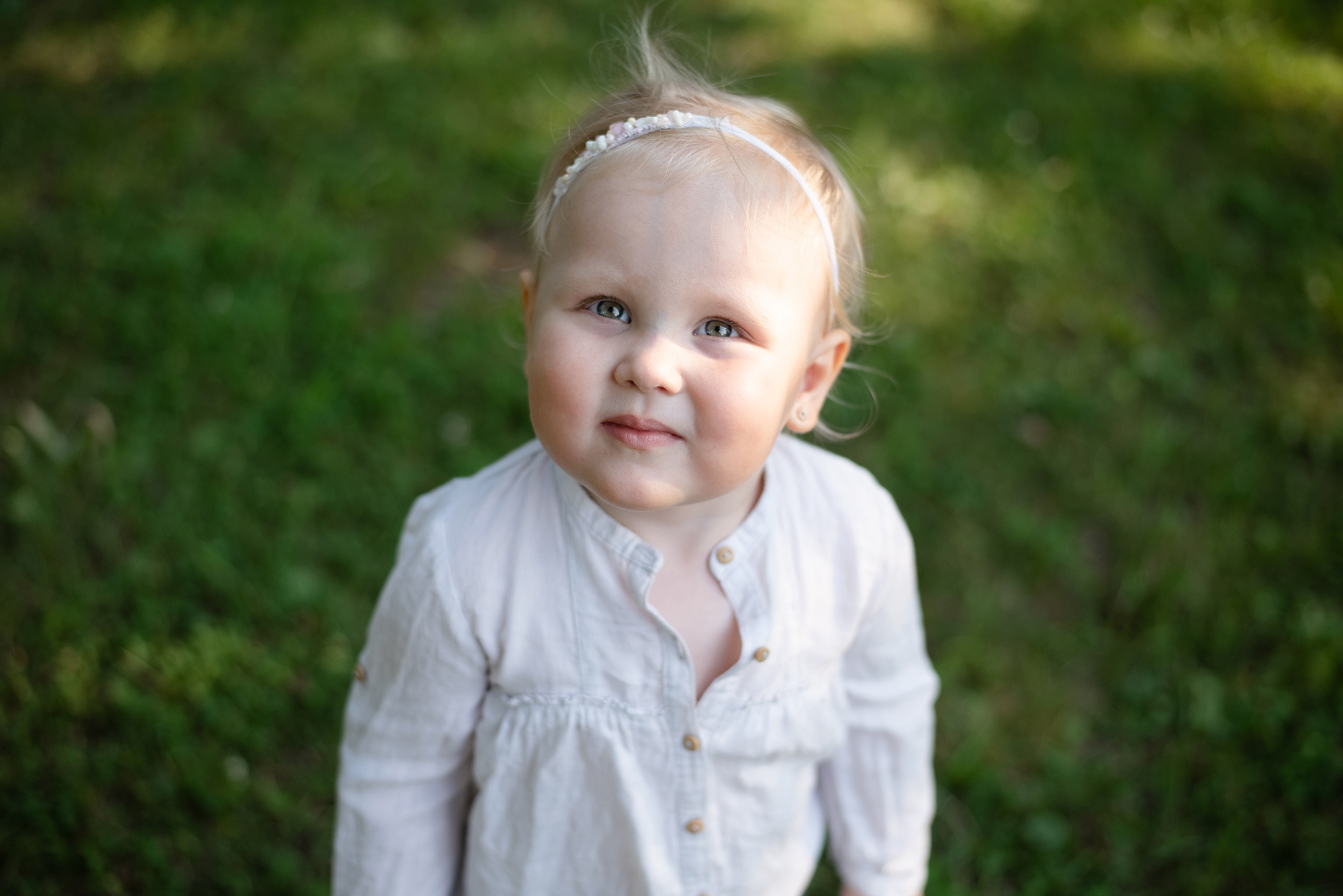 Фотосессия в парке для девочки. Фотограф новорожденных , семейный и  детский фотограф в Пскове Иванова