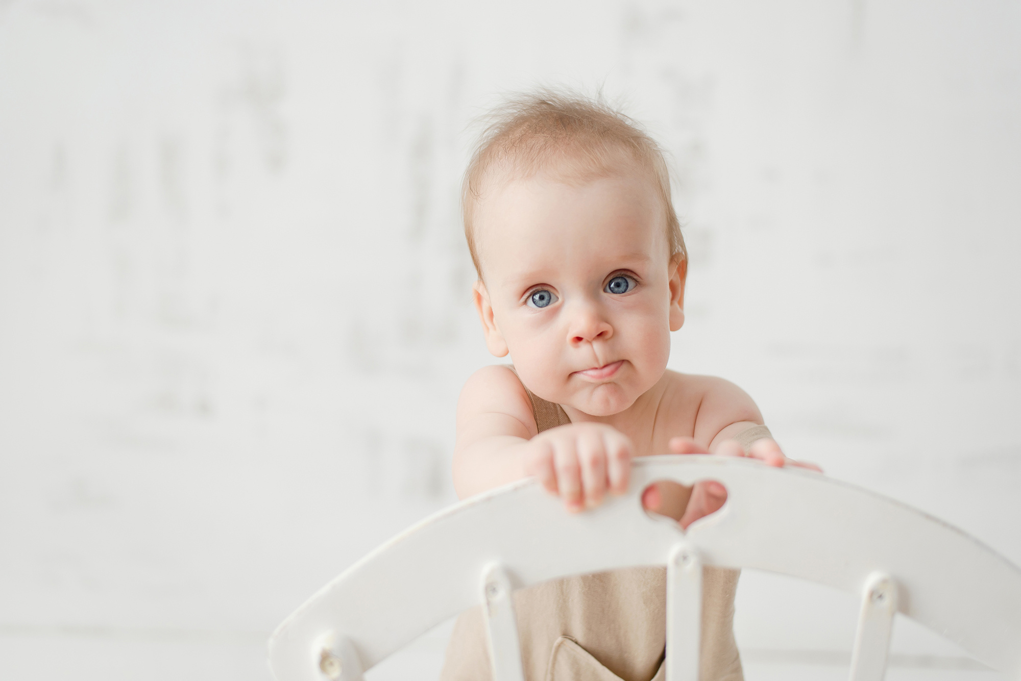 Фотосессия для мальчика в 10 месяцев. Фотограф новорожденных , семейный и  детский фотограф в Пскове Иванова