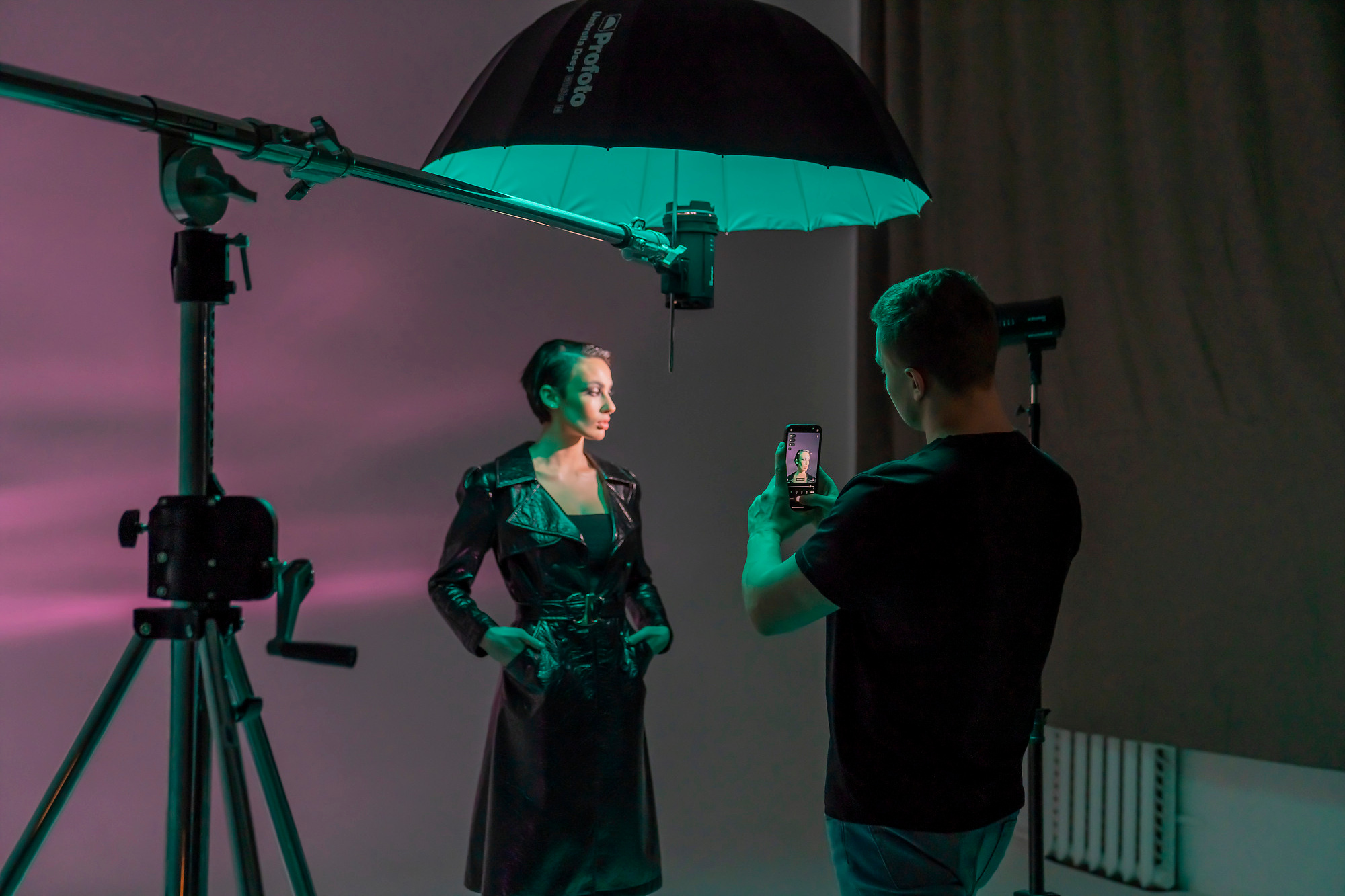 Курс Айфон в студии. VICTOR BRUSKOV