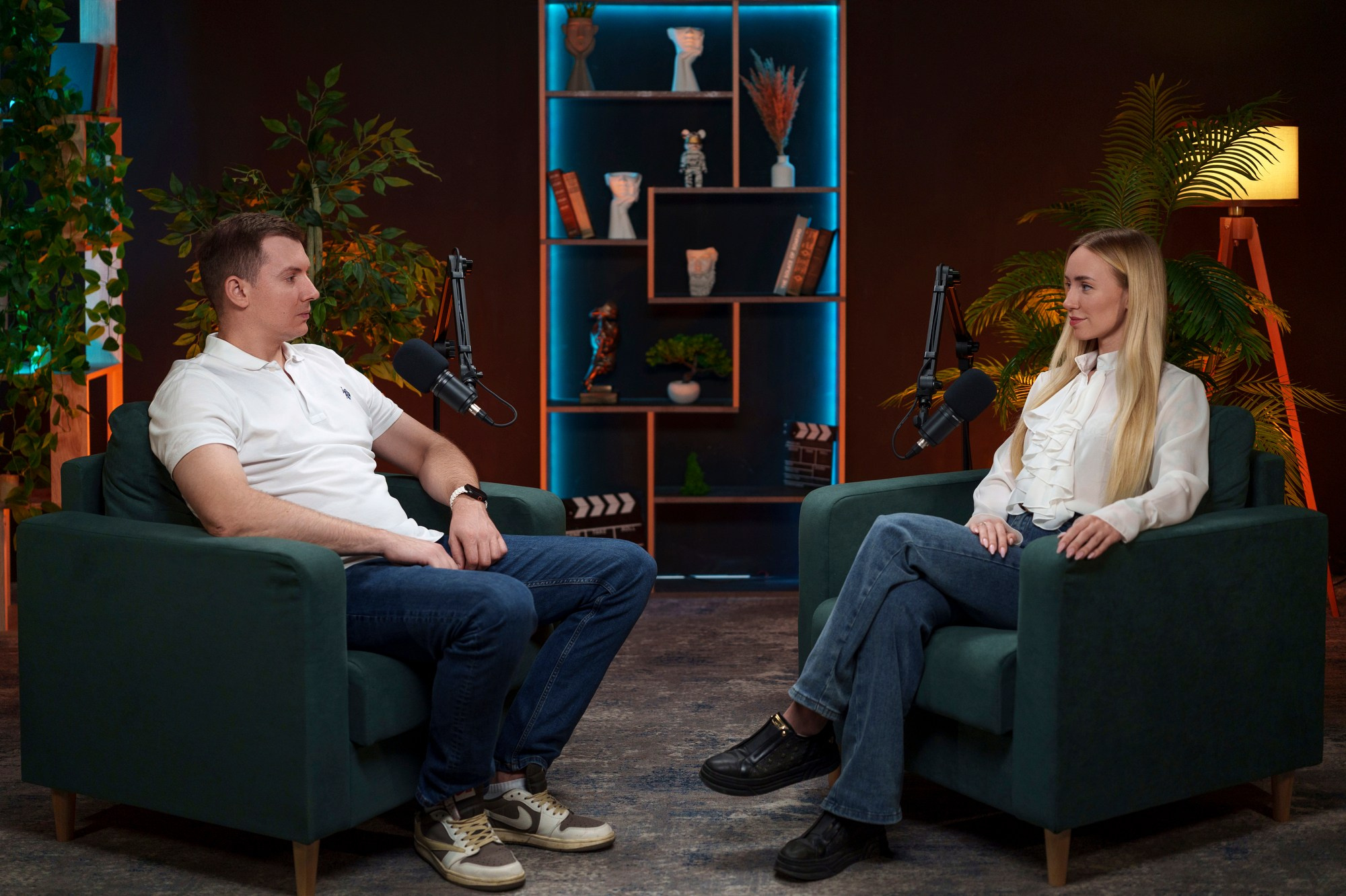 BLACK — готовые. Подкасты и прямые эфиры Сочи