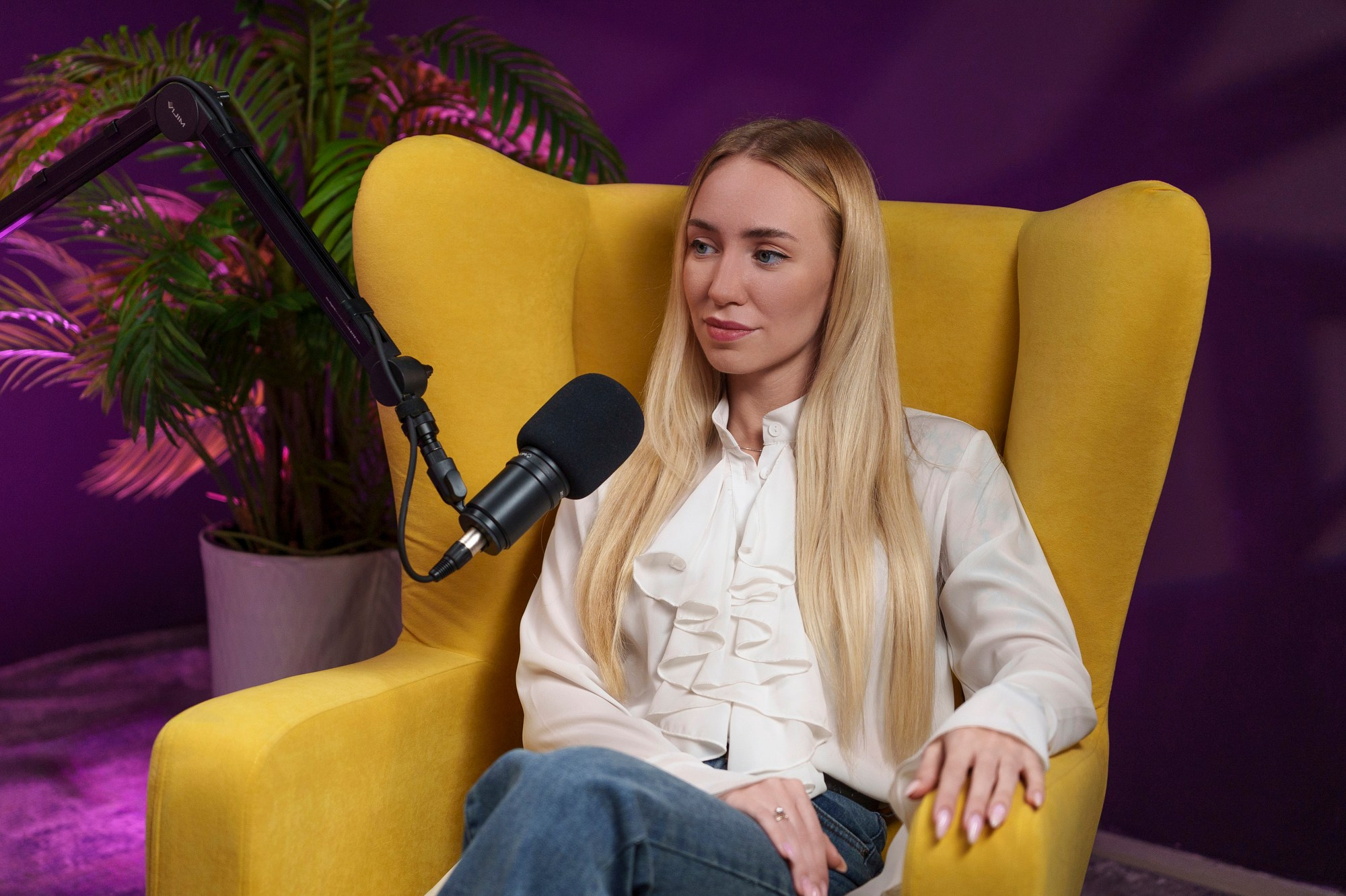 BLACK — готовые. Подкасты и прямые эфиры Сочи