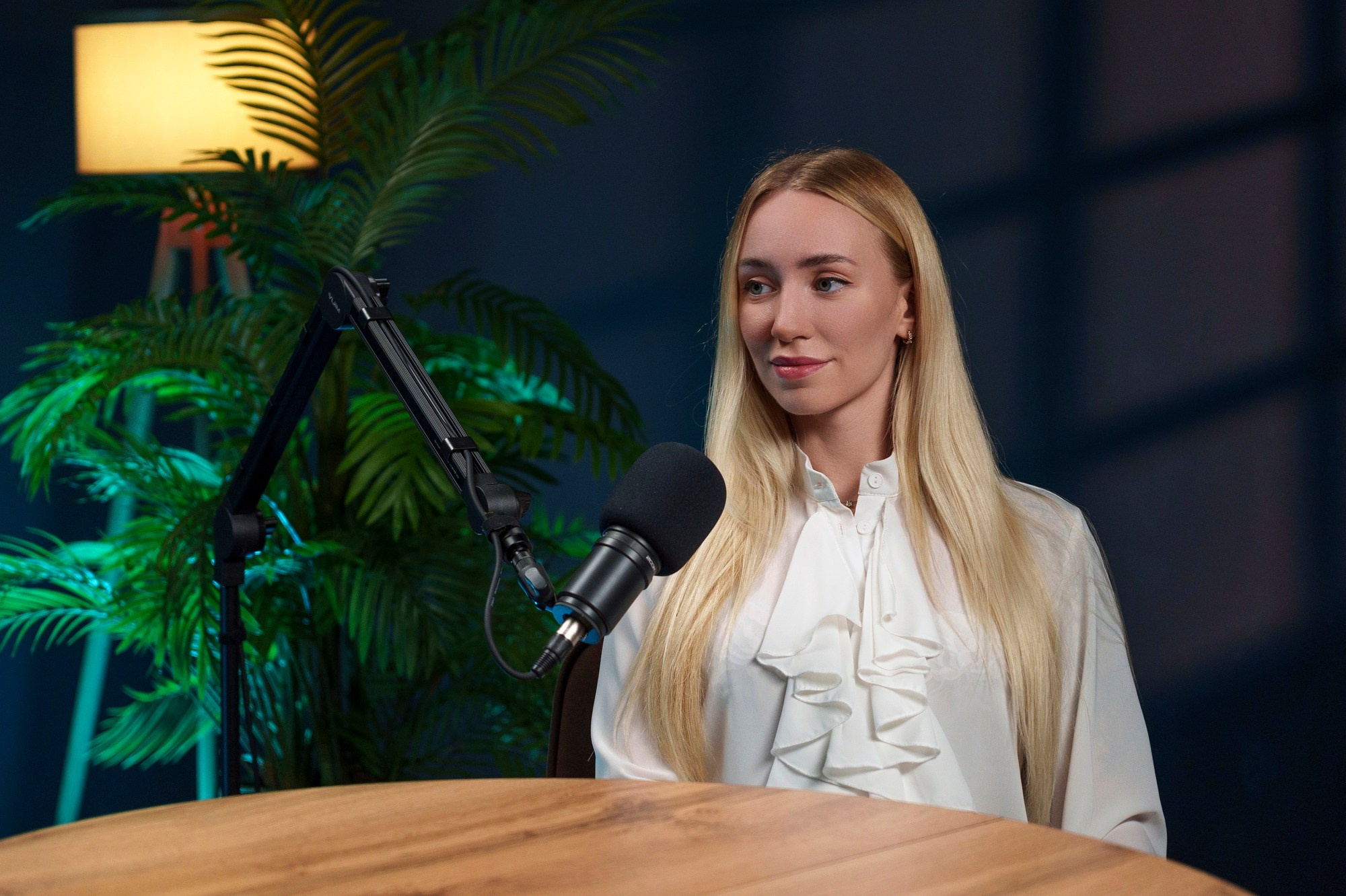 BLACK — готовые. Подкасты и прямые эфиры Сочи