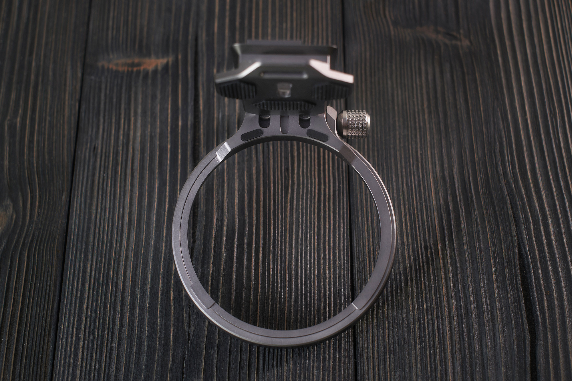 Кольцевое штативное крепеление как замена L-pate. Фотограф Константин Шамин