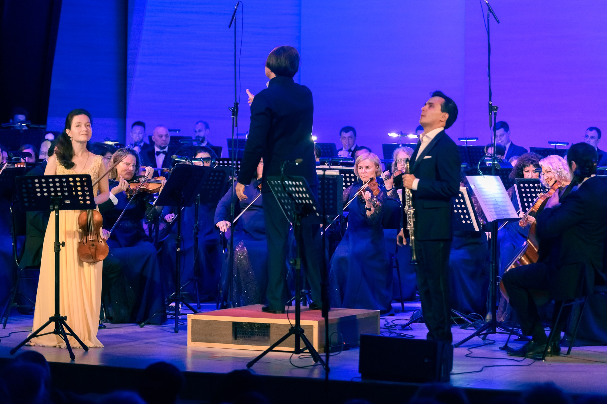 События и анонсы. Скрипачка Анна Савкина