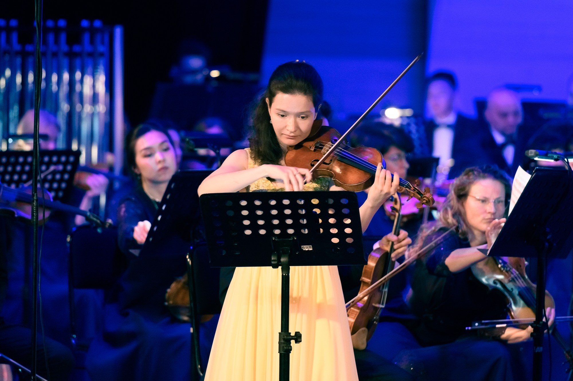 События и анонсы. Скрипачка Анна Савкина