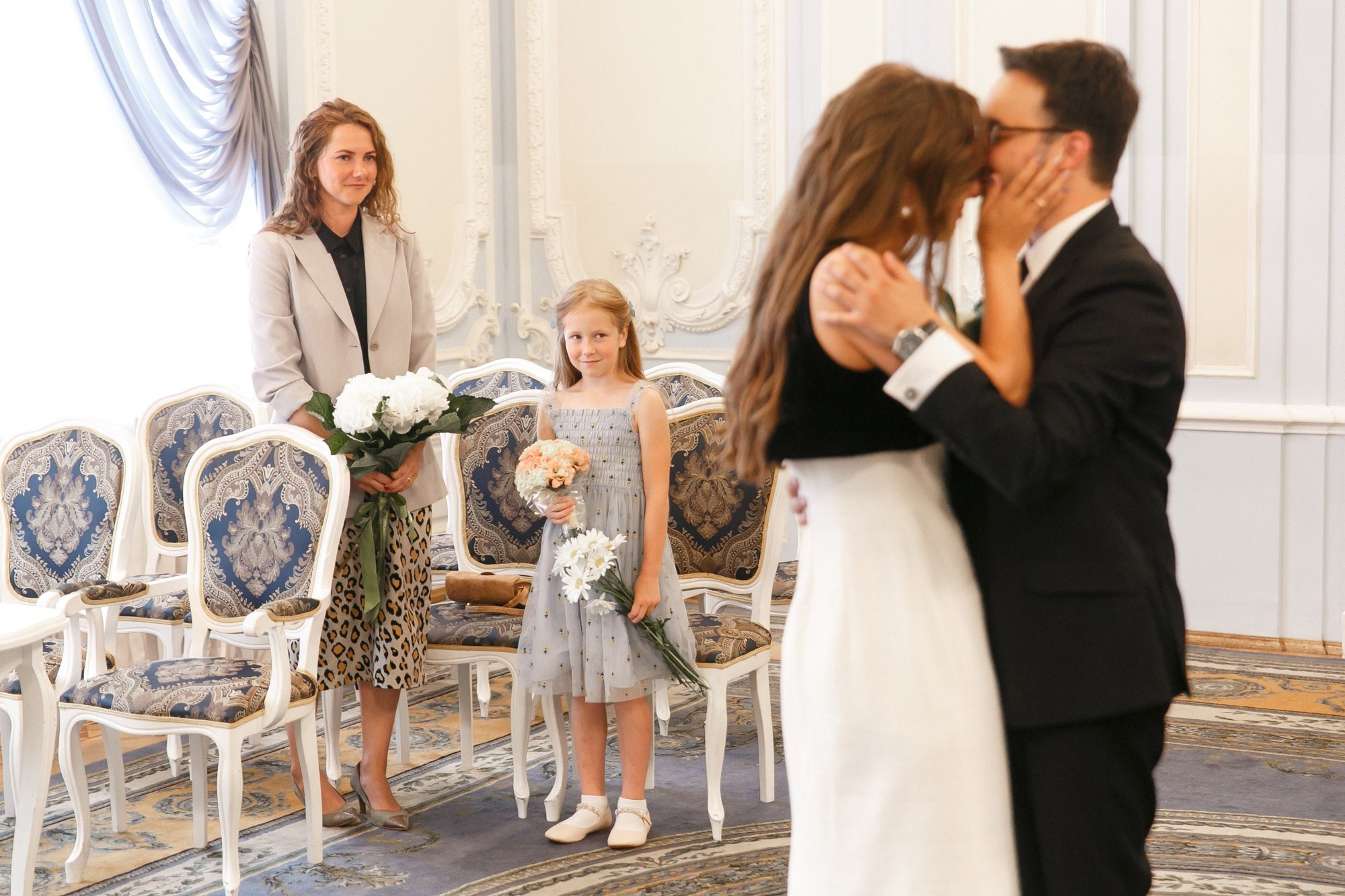 О ЧЕМ ГОВОРЯТ МОЛОДОЖЕНЫ?. ЗАПИСКИ СВАДЕБНОГО ФОТОГРАФА