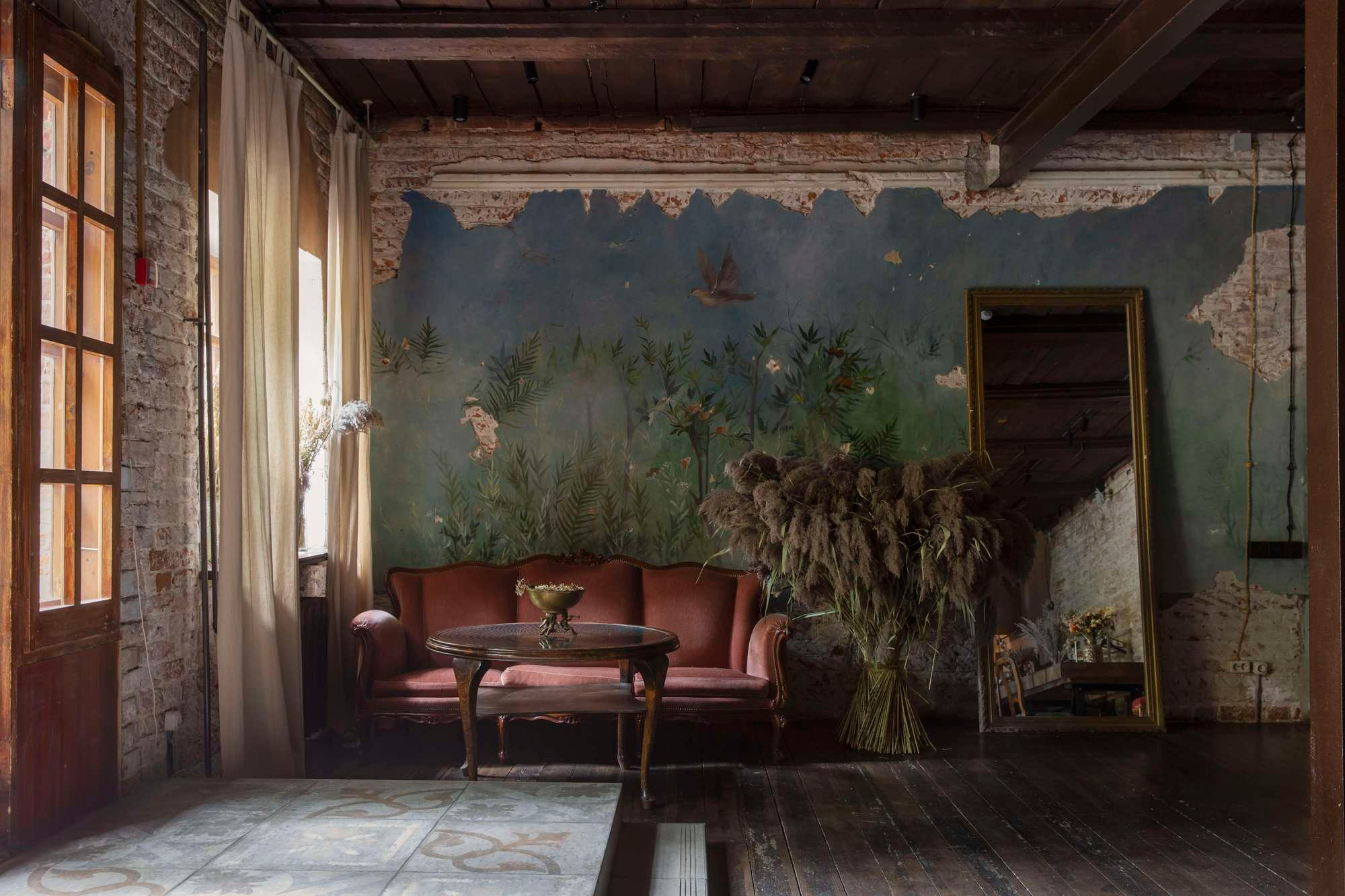 Фотостудии в Москве. Ангелина Богданова, междисциплинарная художница