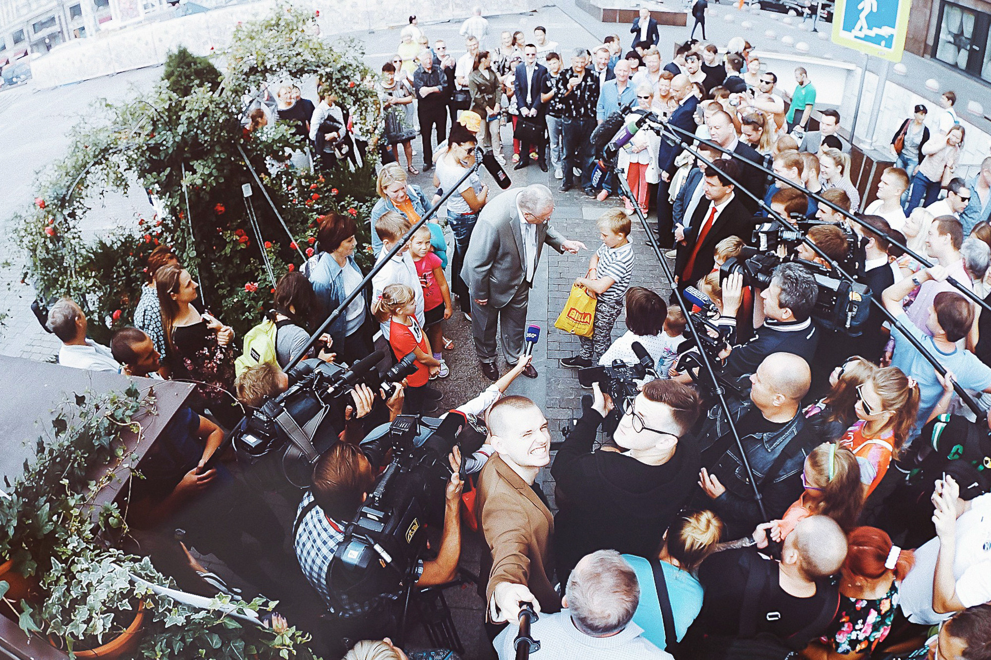 Don't smile!. ХРОНИКИ ХРОНОСА