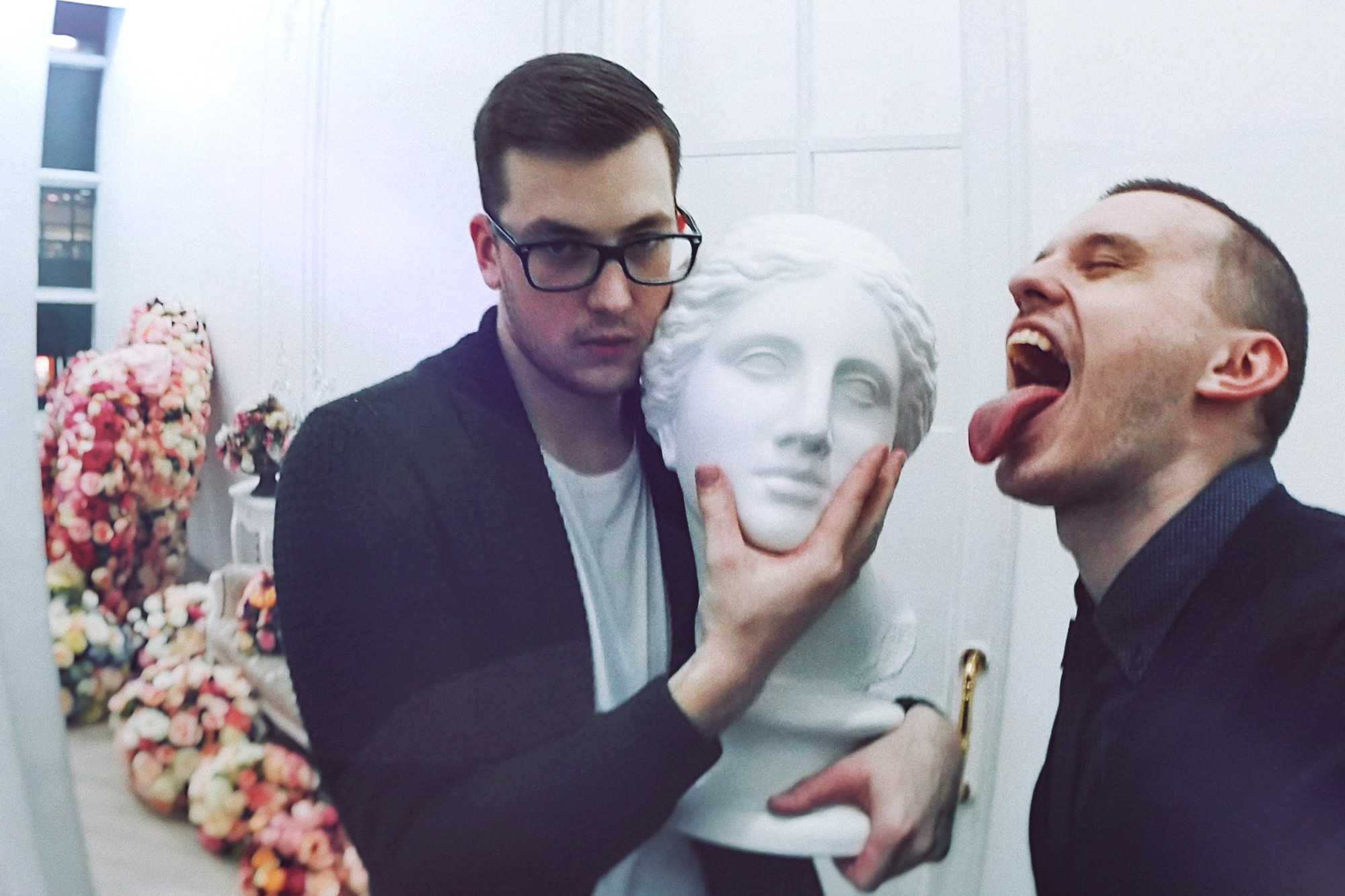 Don't smile!. ХРОНИКИ ХРОНОСА