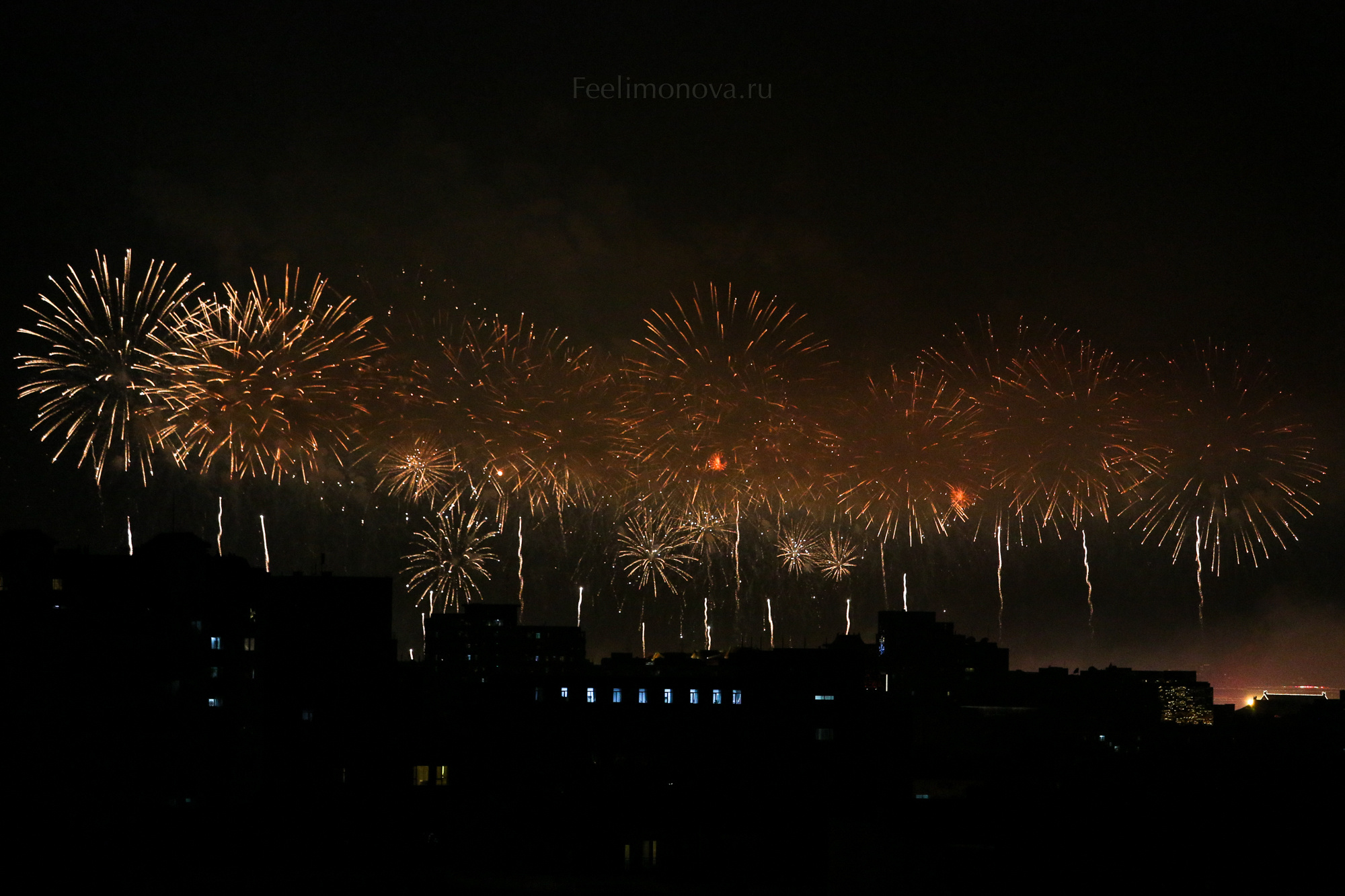 Салют в честь 70-летия КНР. Фотограф Ольга Филимонова