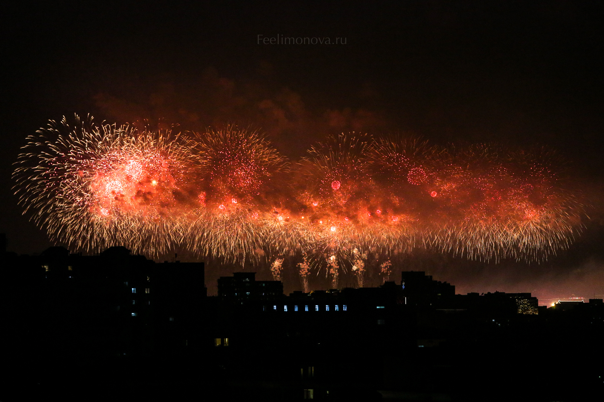 Салют в честь 70-летия КНР. Фотограф Ольга Филимонова