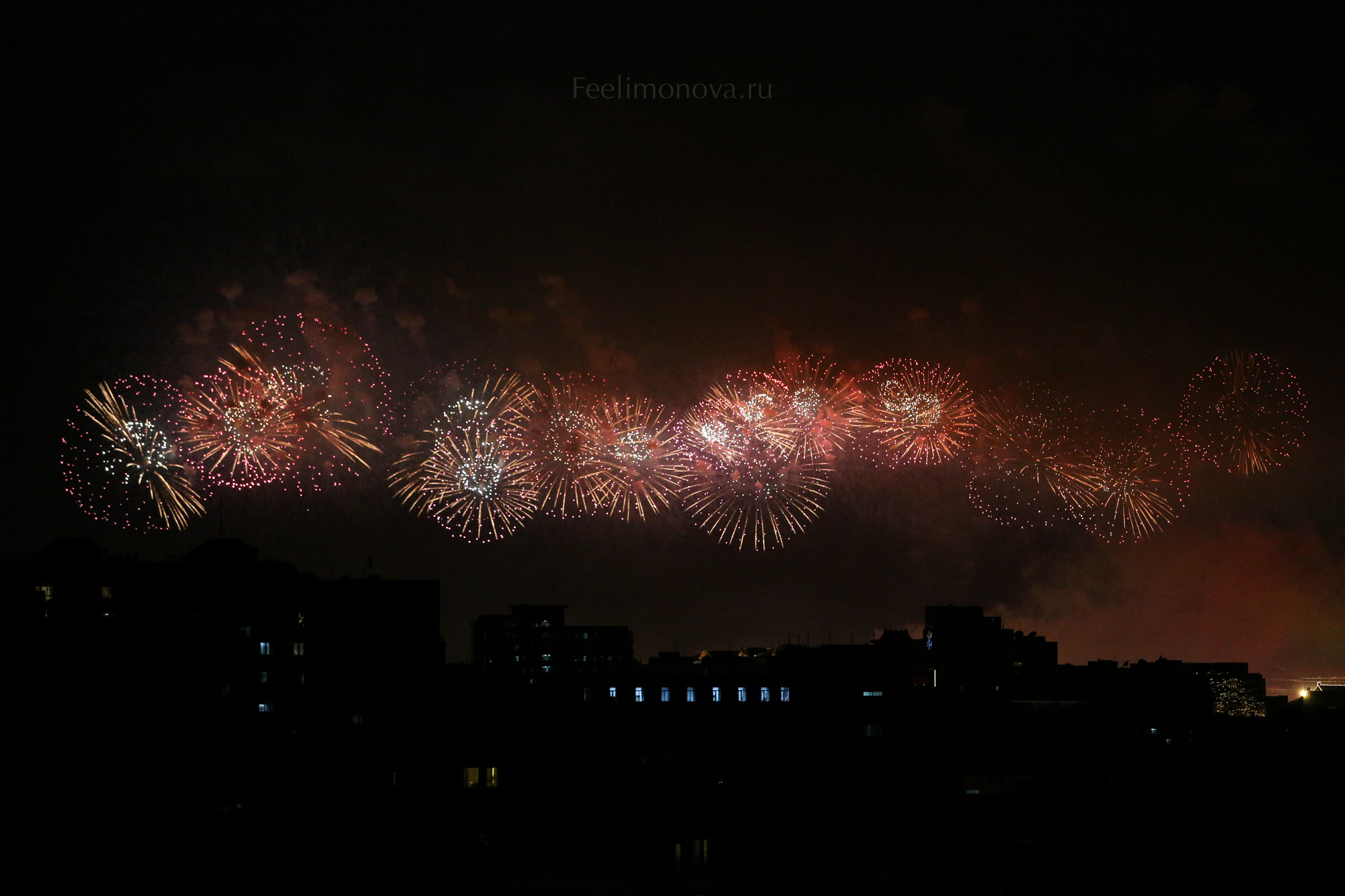 Салют в честь 70-летия КНР. Фотограф Ольга Филимонова