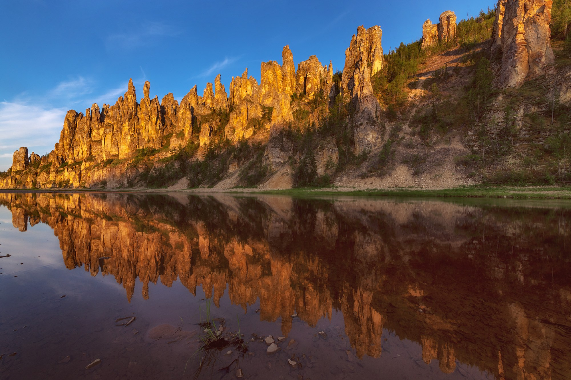Фототур по якутской реке Синяя(Сиинэ). Сплав по якутским рекам.