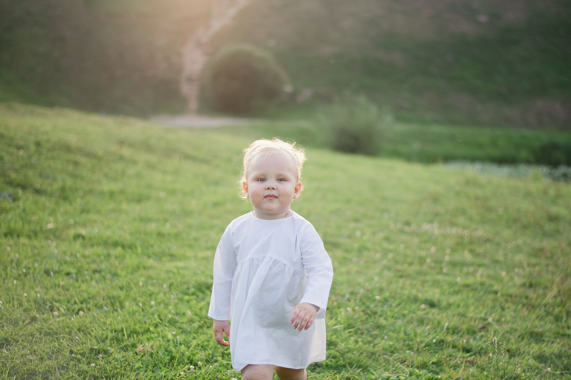 Фотосессия в парке для девочки. Фотограф новорожденных , семейный и  детский фотограф в Пскове Иванова