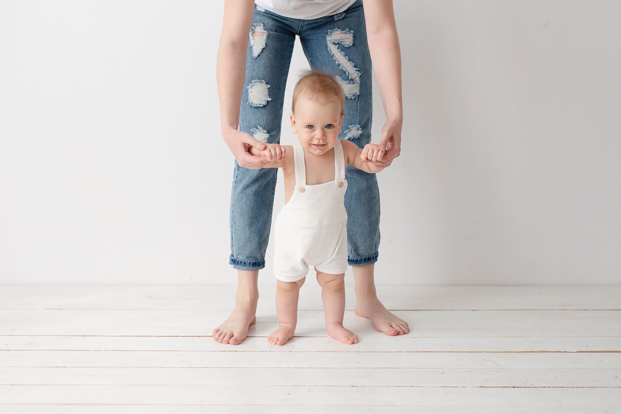 Фотосессия для мальчика в 10 месяцев. Фотограф новорожденных , семейный и  детский фотограф в Пскове Иванова
