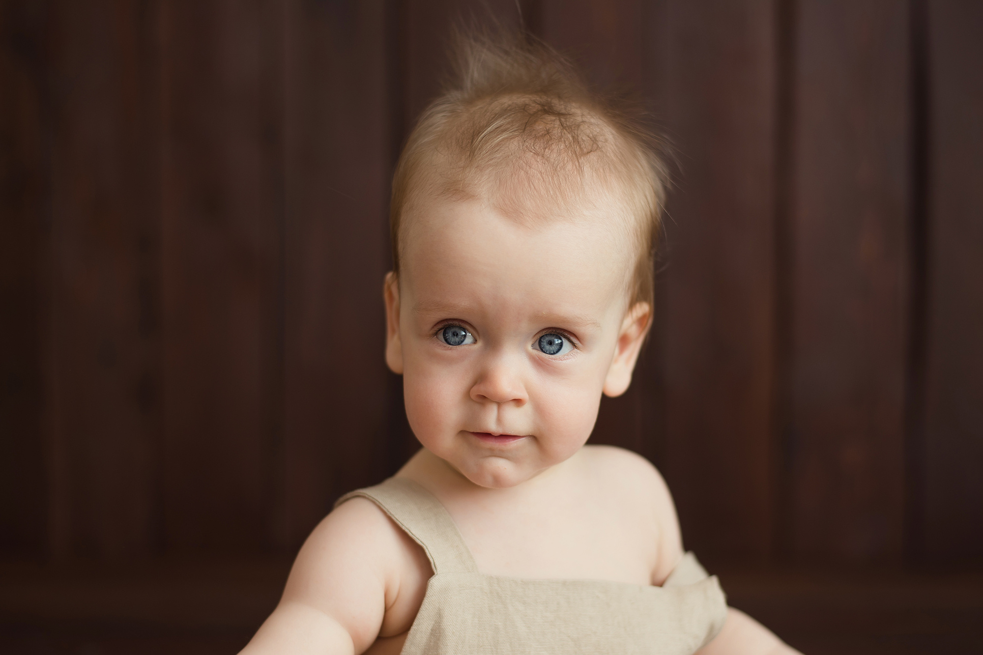 Фотосессия для мальчика в 10 месяцев. Фотограф новорожденных , семейный и  детский фотограф в Пскове Иванова