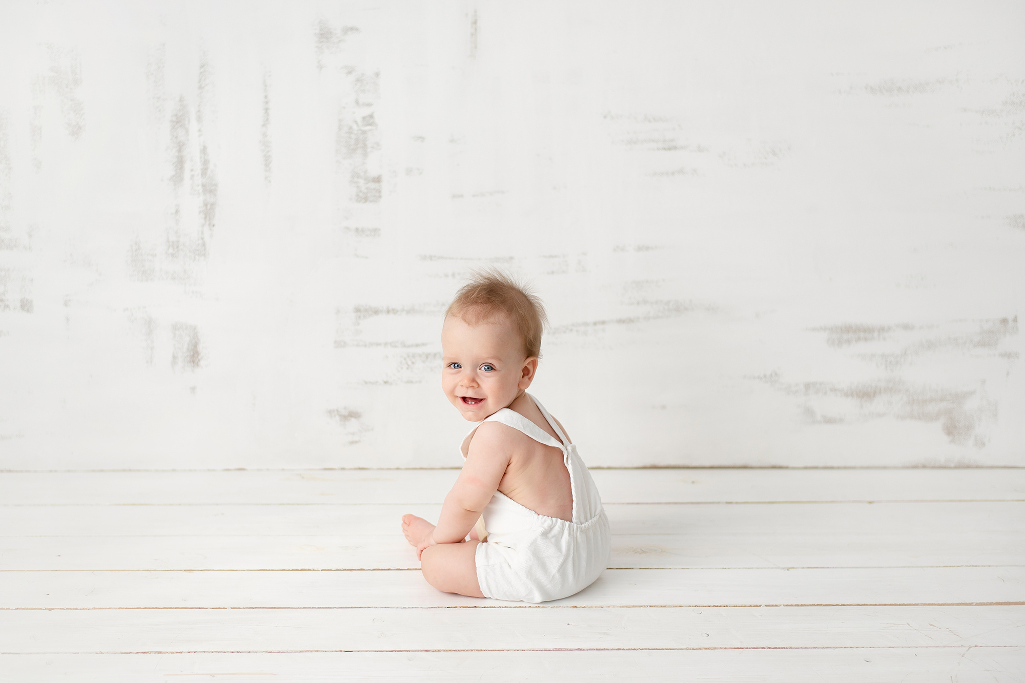 Фотосессия для мальчика в 10 месяцев. Фотограф новорожденных , семейный и  детский фотограф в Пскове Иванова