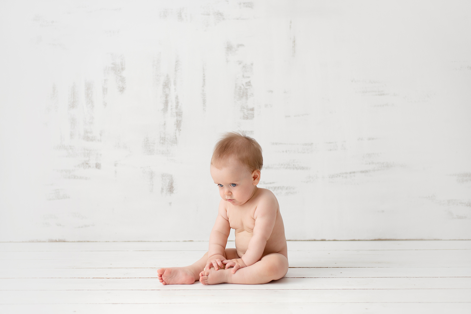 Фотосессия для мальчика в 10 месяцев. Фотограф новорожденных , семейный и  детский фотограф в Пскове Иванова