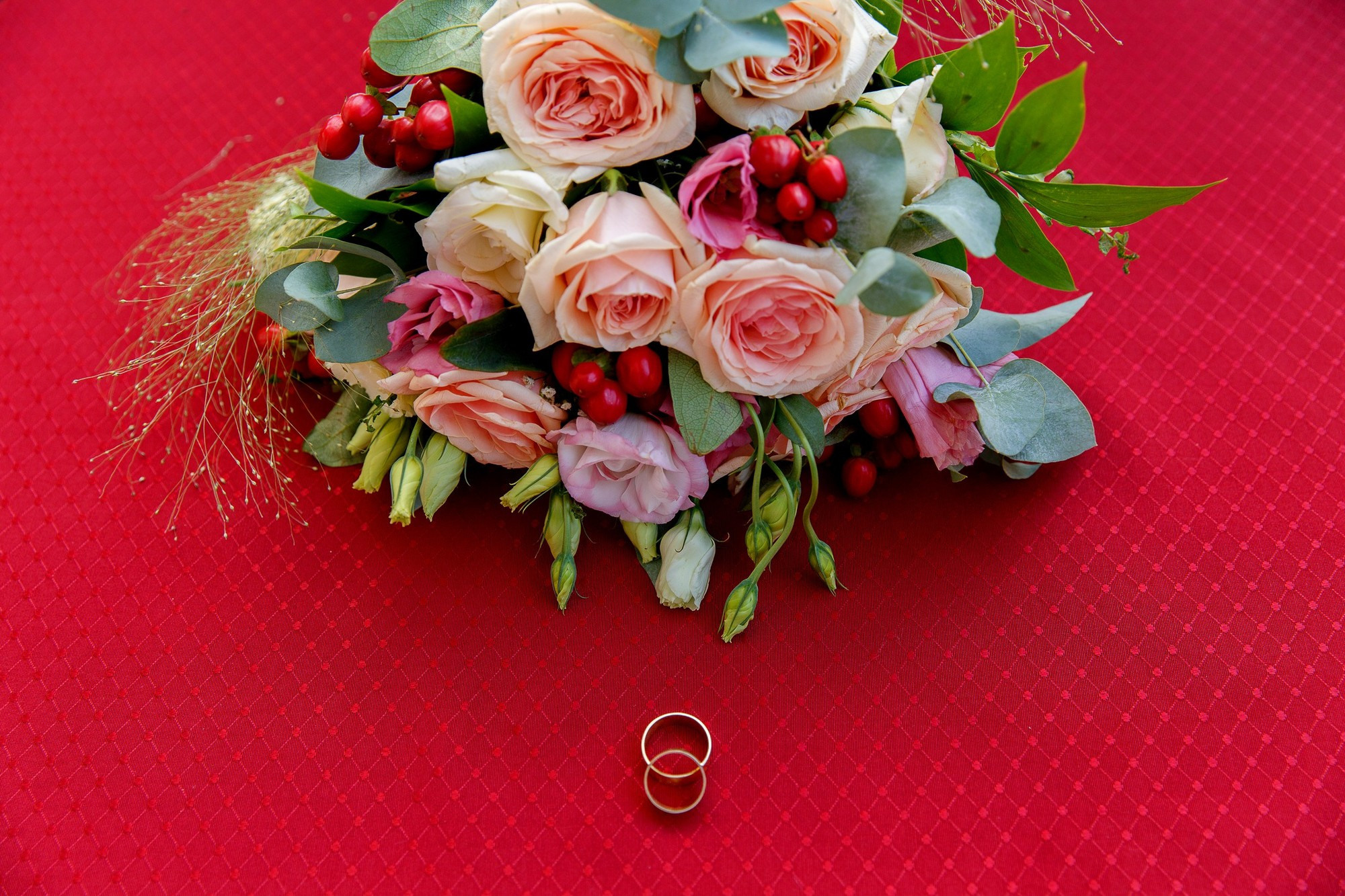 Свадебный и семейный фотограф из Ессентуков Выприцкий Роман