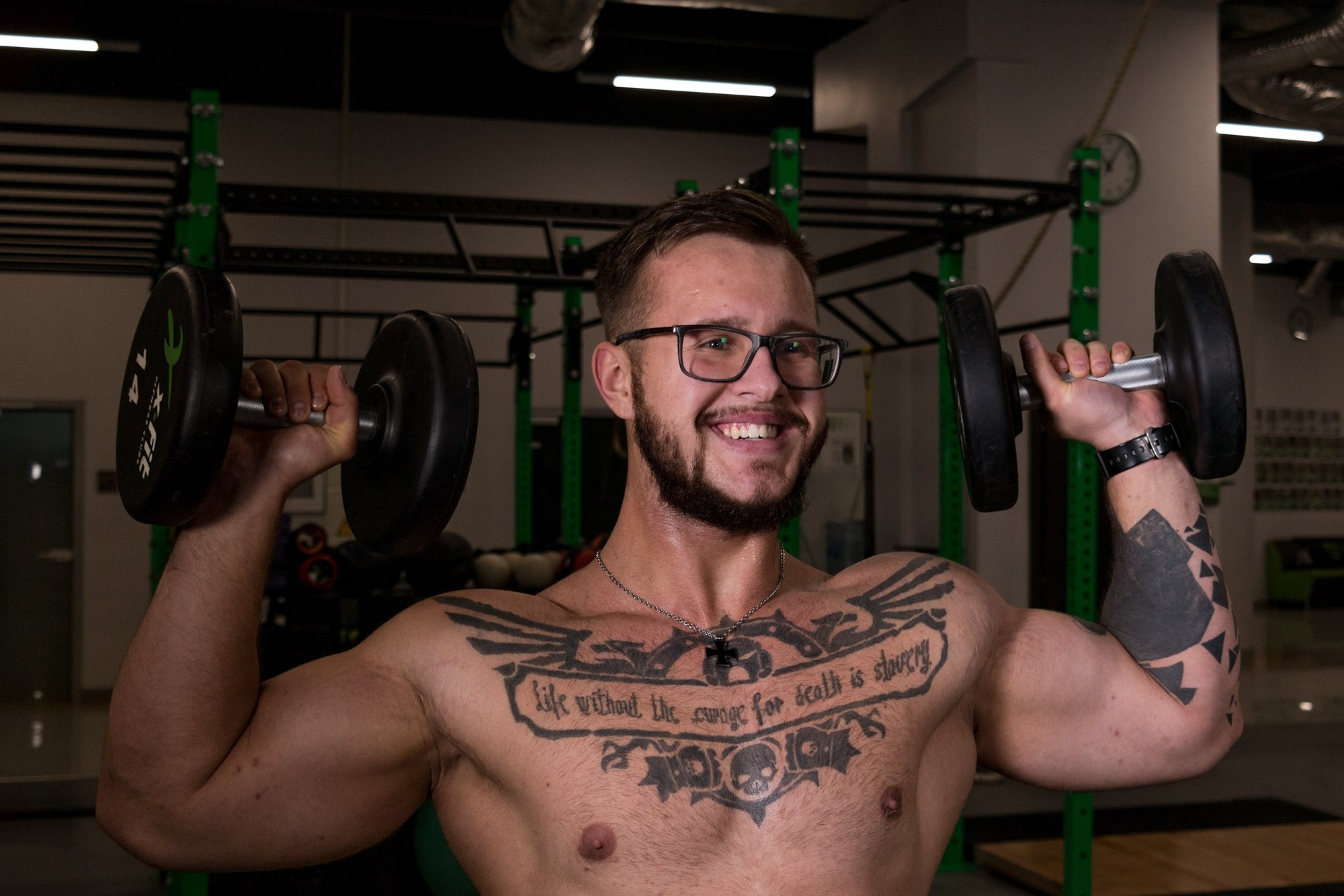 Мужская контент-фотосъемка для соцсетей, сайта, блога