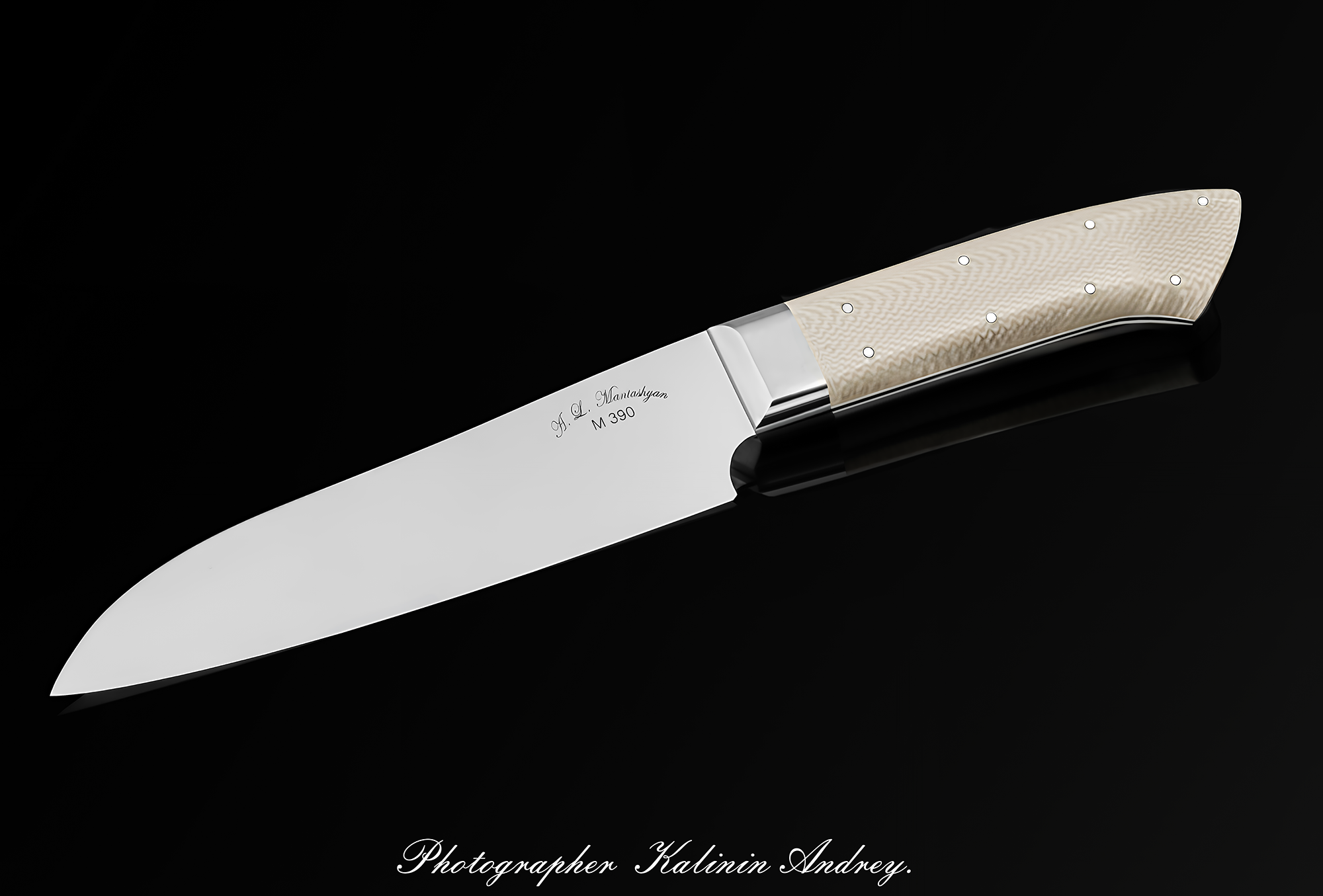 Высококачественная предметная каталожная Фотосъемка в Москве. Высококачественная профессиональная рекламная фотосъёмка ювелирных украшений, драгоценных камней в Москве. Обучение, консультация