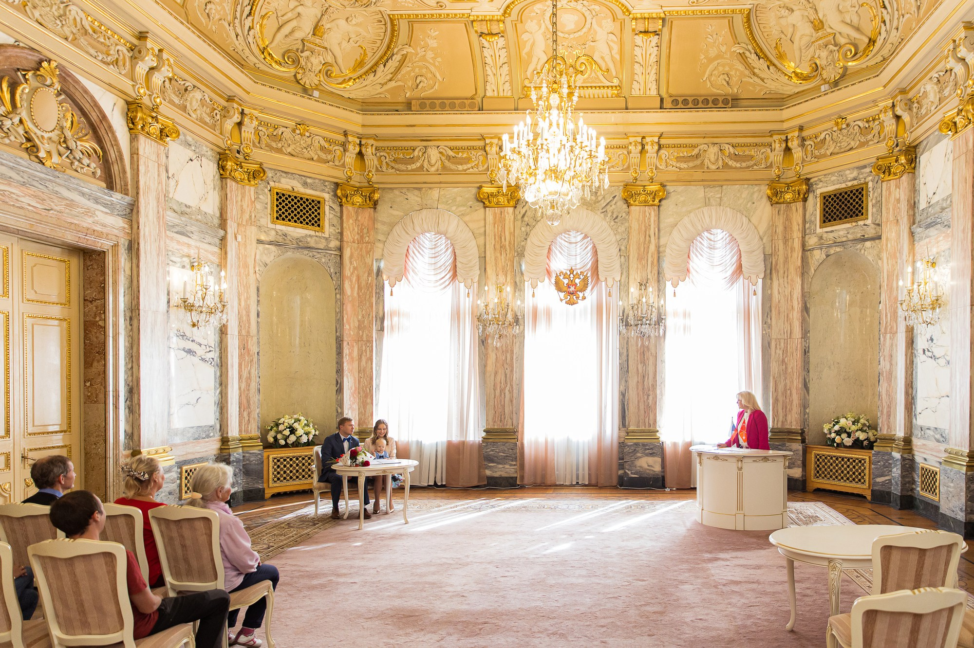 Цены на фотосъёмку во Дворце Малютка в СПб