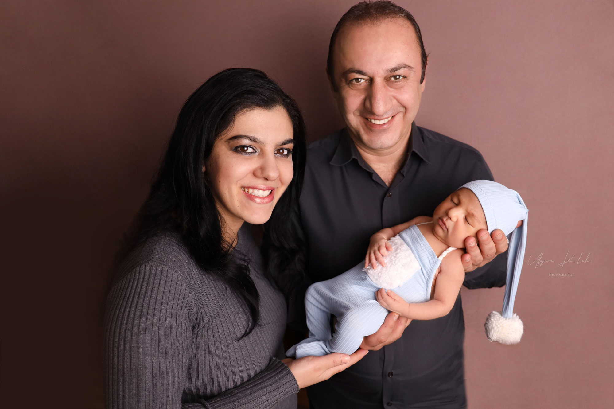 Подарить newborn фотосессию. Фотограф беременности, новорожденных и детей до года в Астане